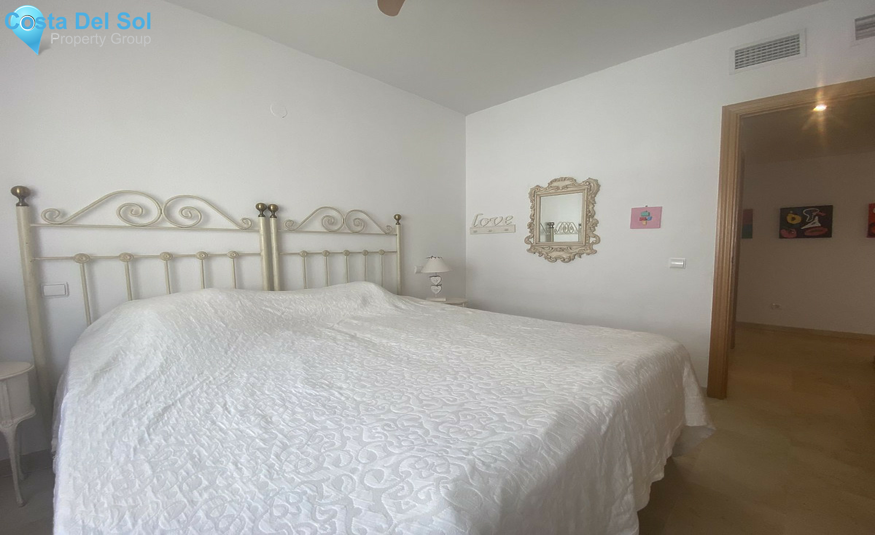 Top Floor Apartment in Selwo-1440906