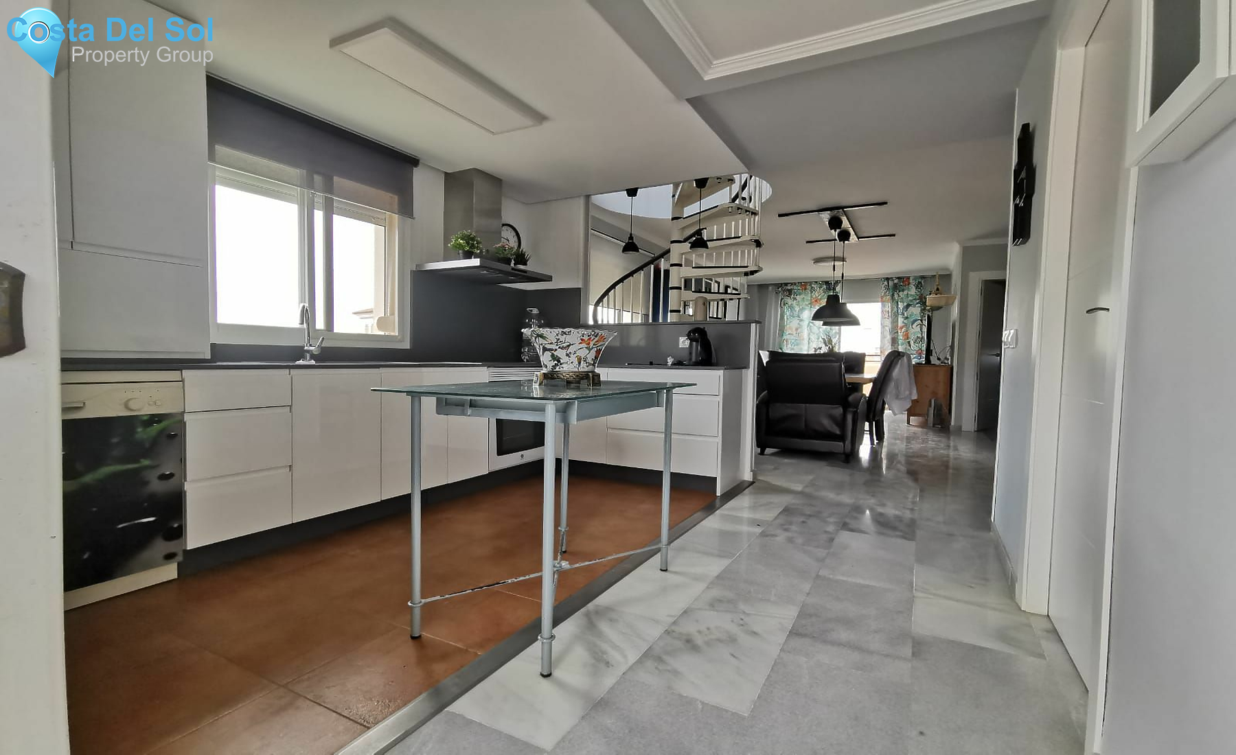 Top Floor Apartment in Torremolinos-1492118