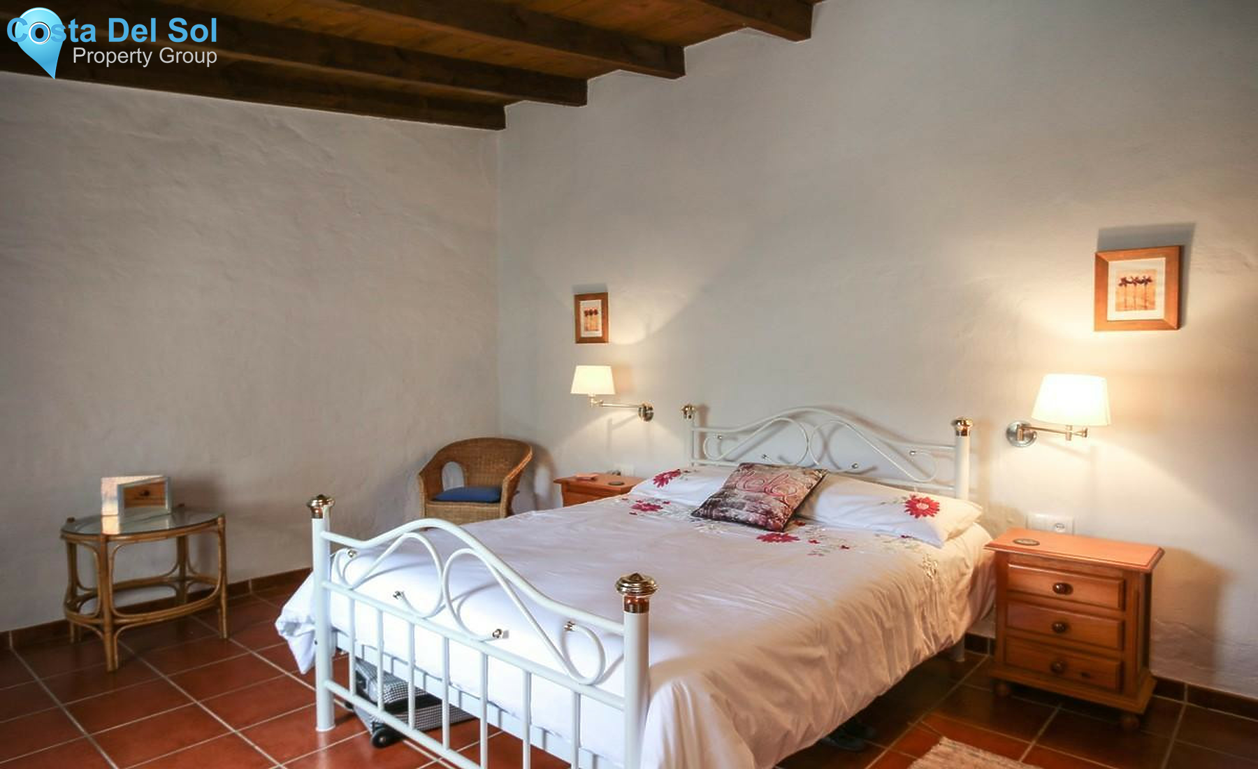 Townhouse in Alhaurín el Grande-1360400