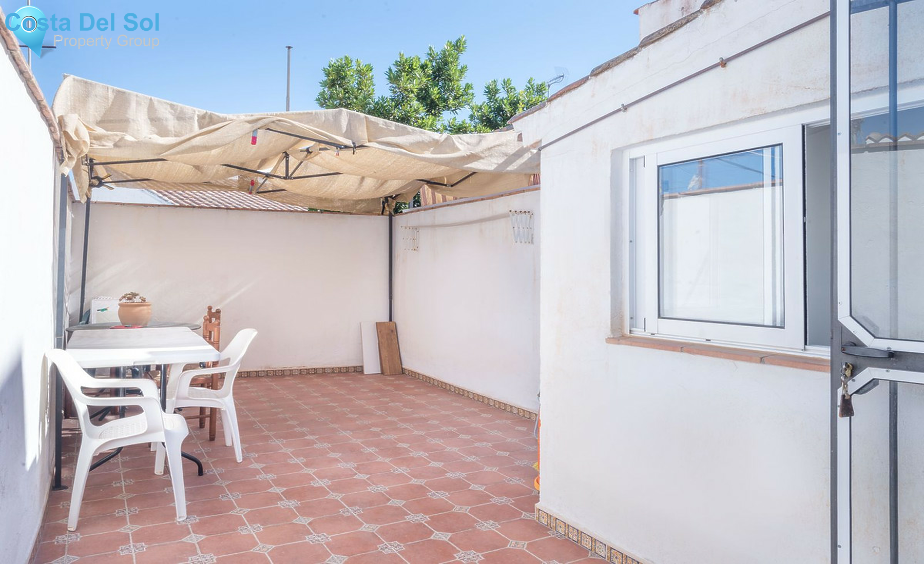 Townhouse in Alhaurín el Grande-1439969