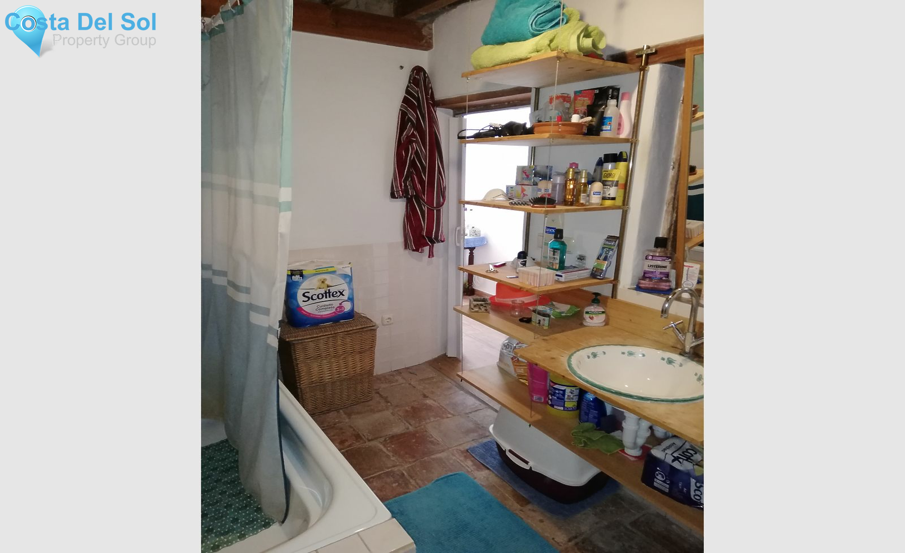 Townhouse in Alhaurín el Grande-1131841