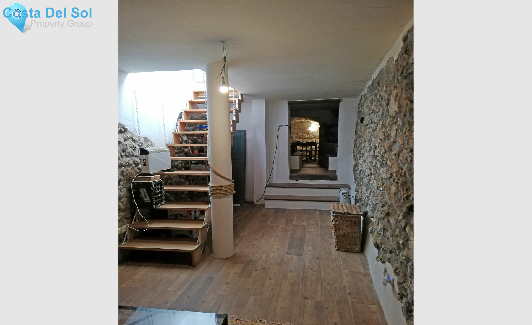 Townhouse in Alhaurín el Grande-1131830