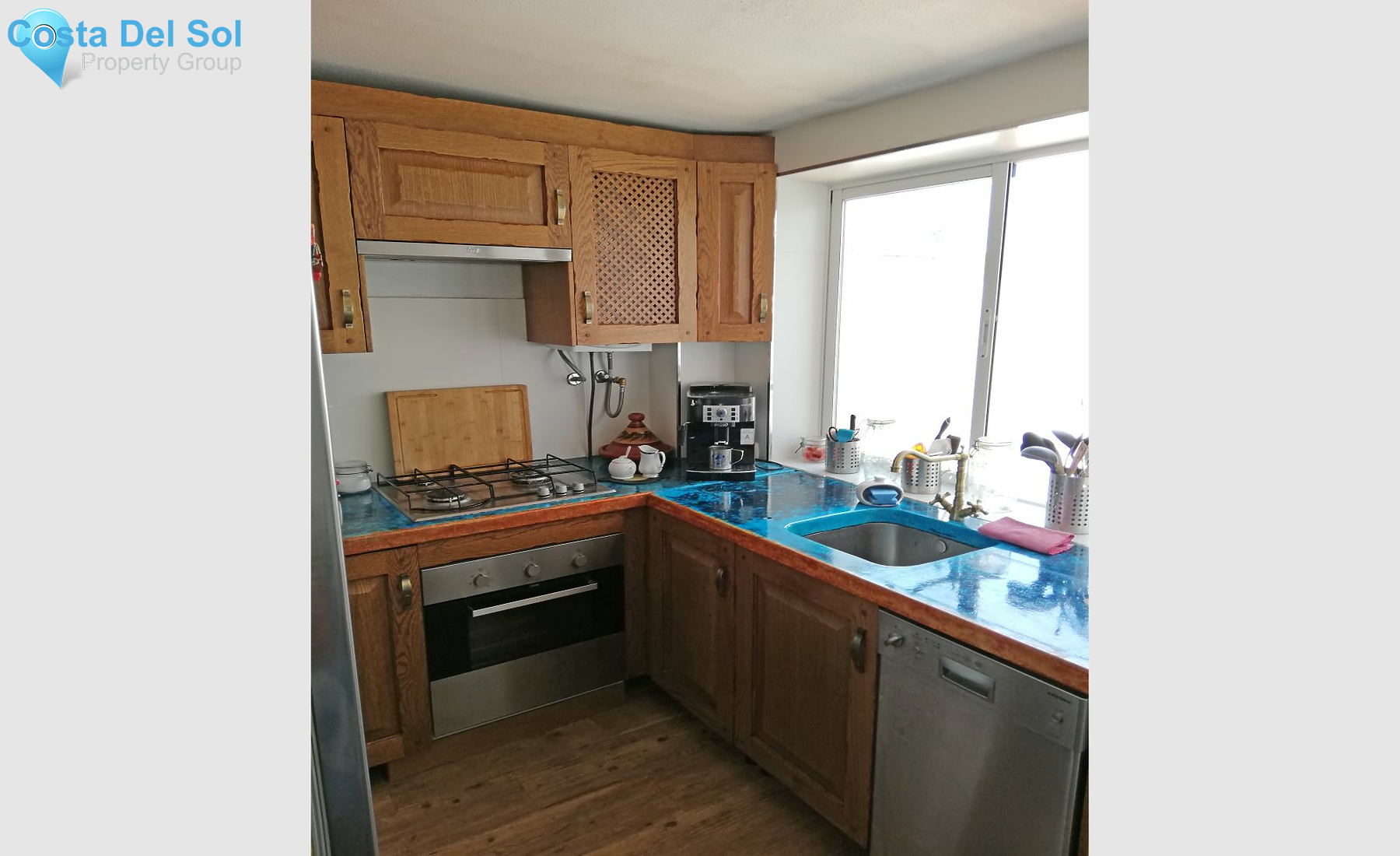 Townhouse in Alhaurín el Grande-1131835