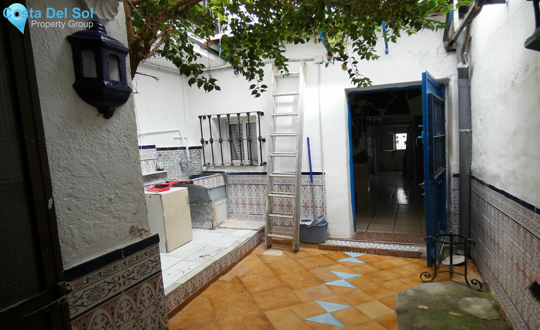 Townhouse in Alhaurín el Grande-1131913