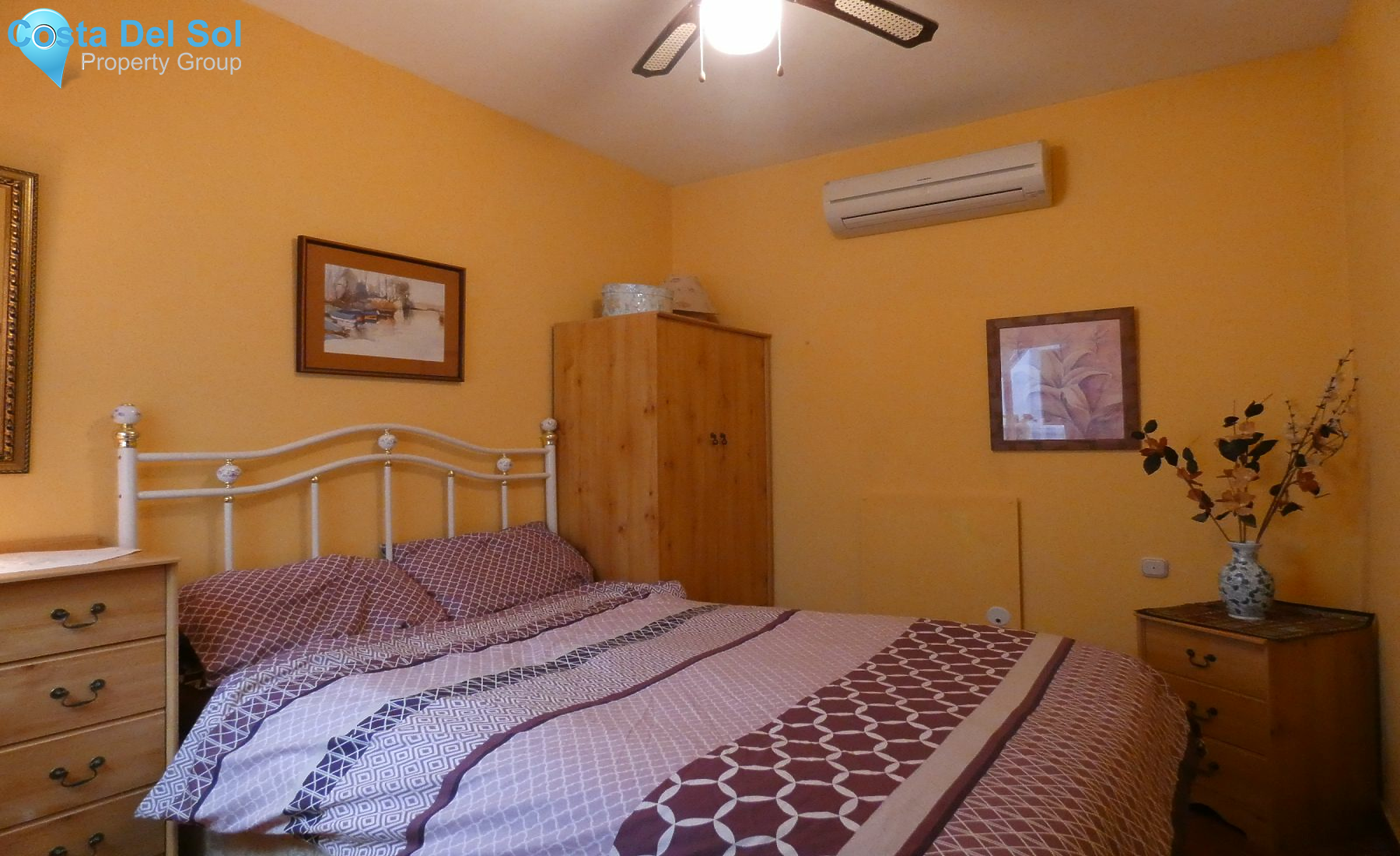 Townhouse in Alhaurín el Grande-1132156
