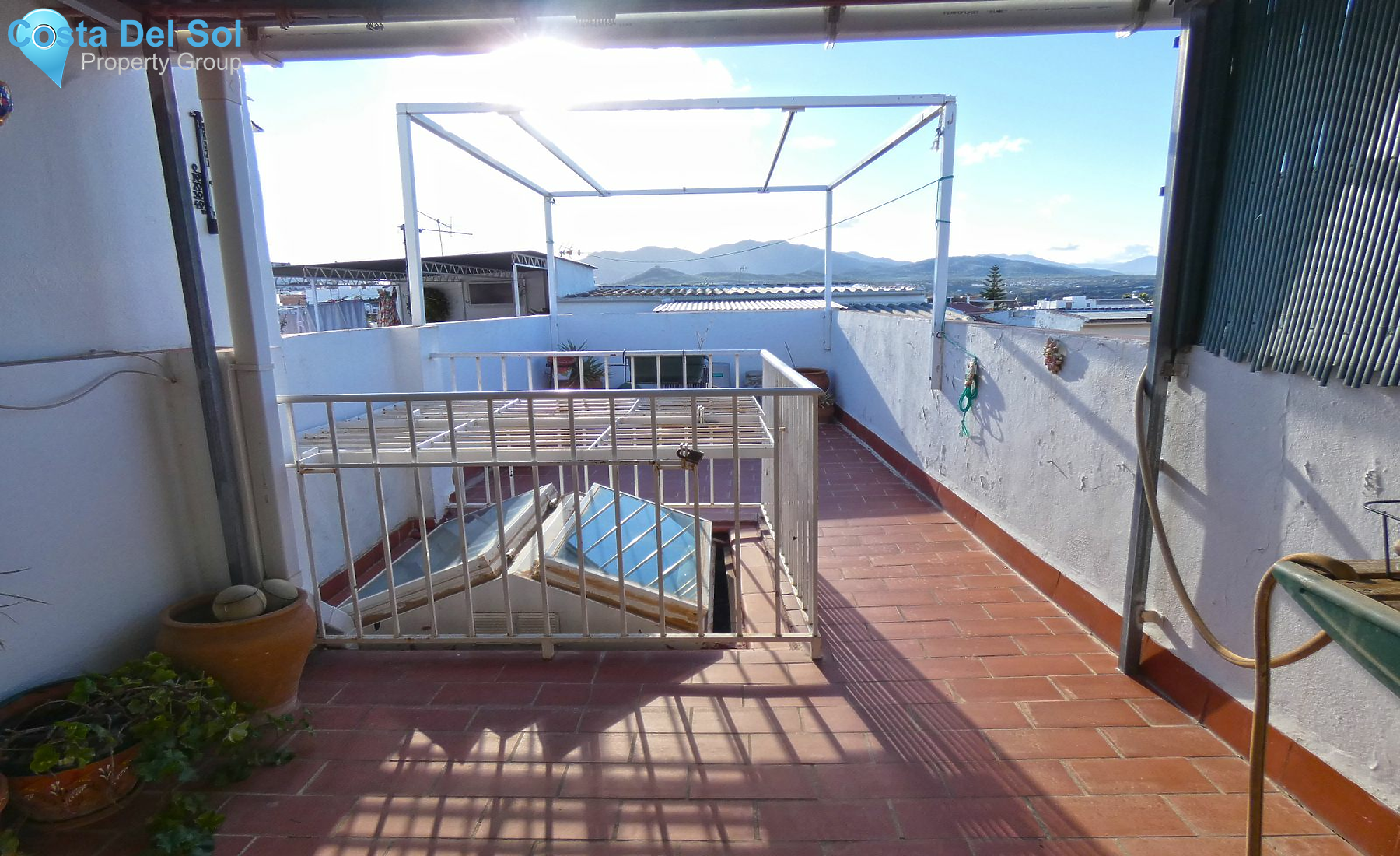 Townhouse in Alhaurín el Grande-1132158