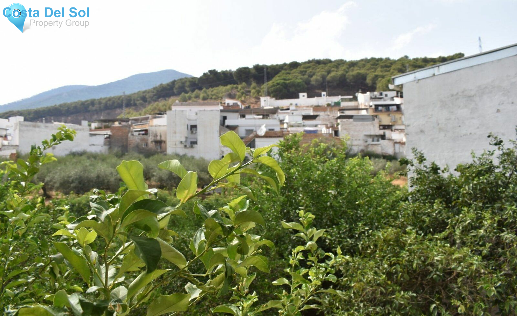 Townhouse in Alhaurín el Grande-1470034