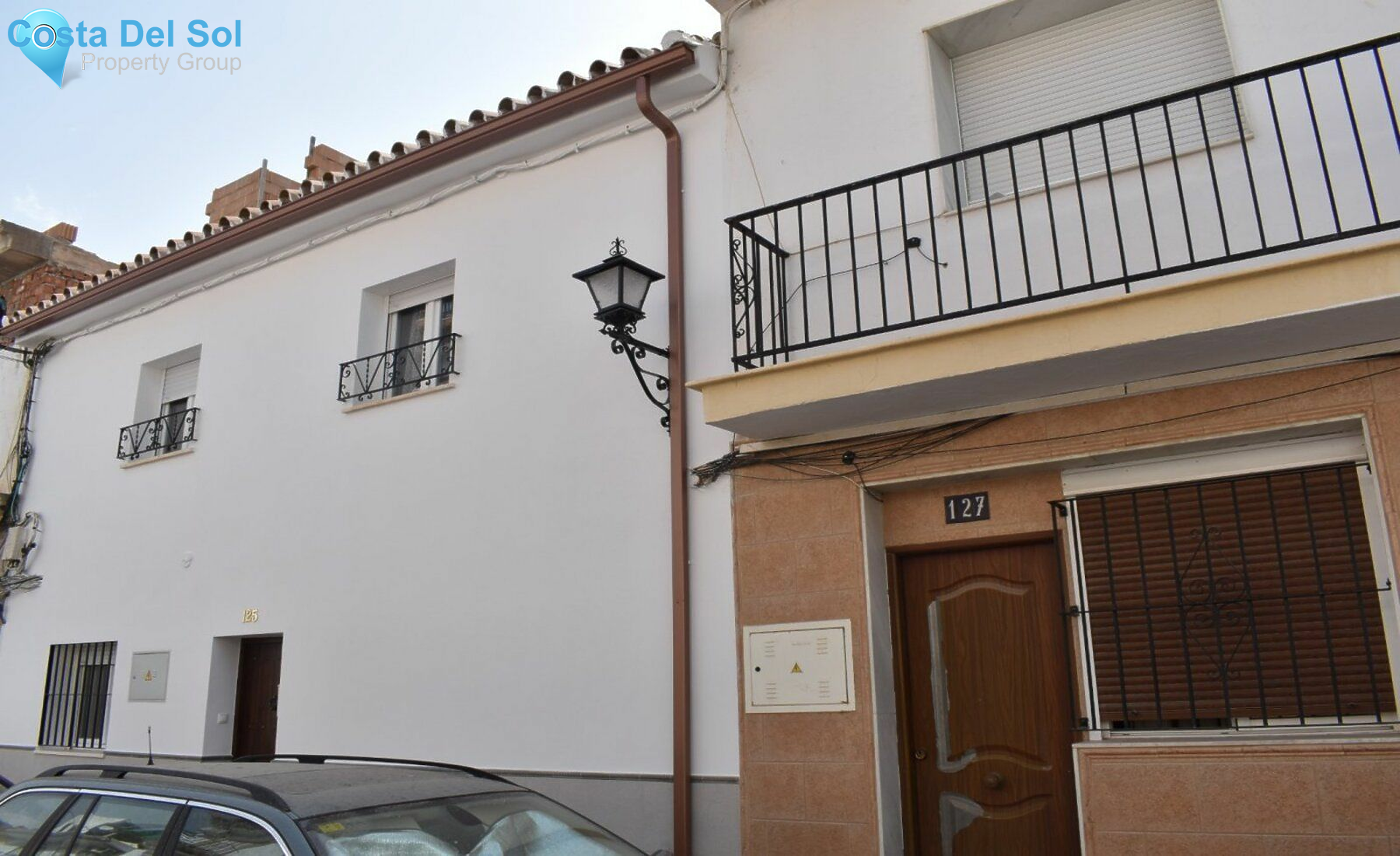 Townhouse in Alhaurín el Grande-1470038
