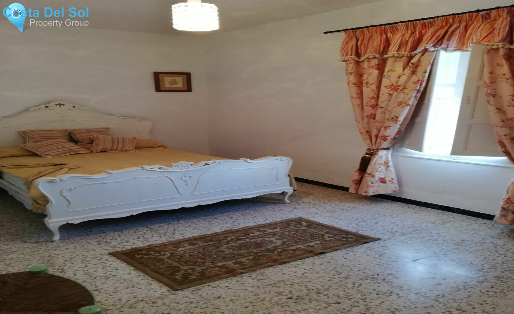 Townhouse in Alhaurín el Grande-1496716