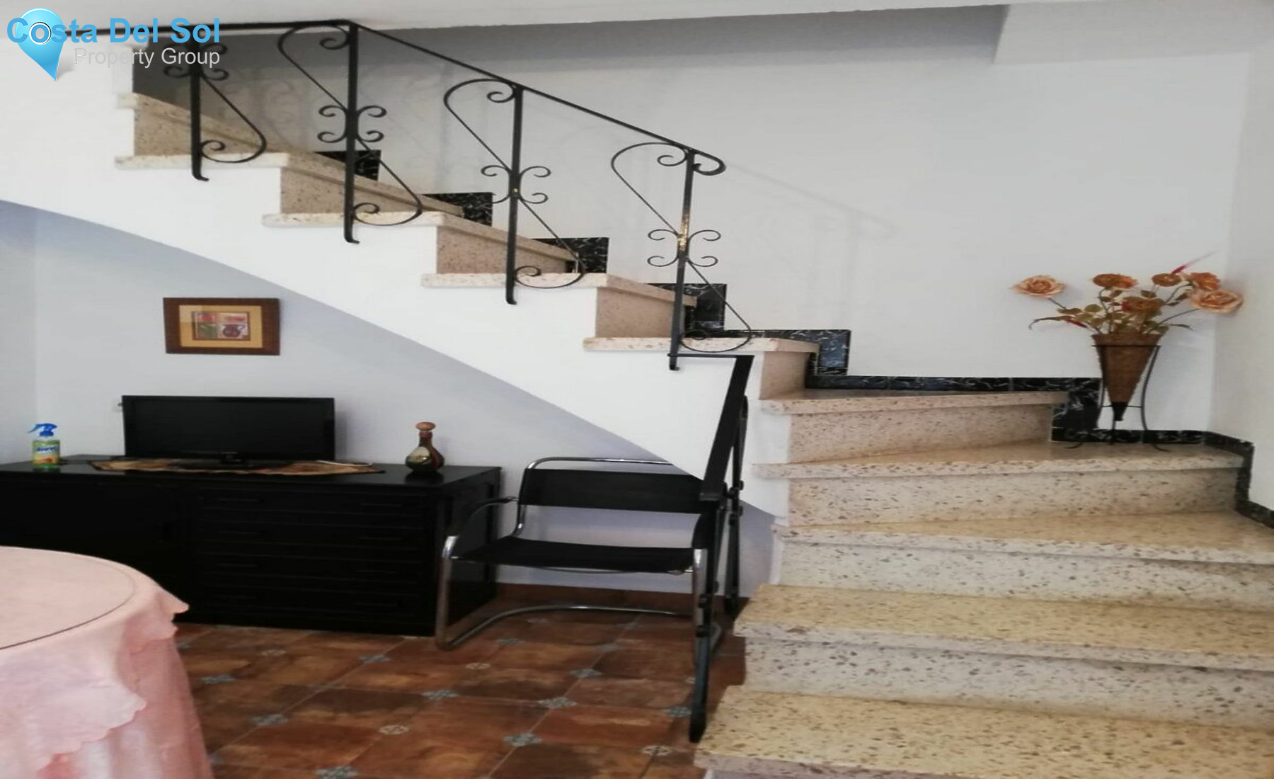 Townhouse in Alhaurín el Grande-1496710