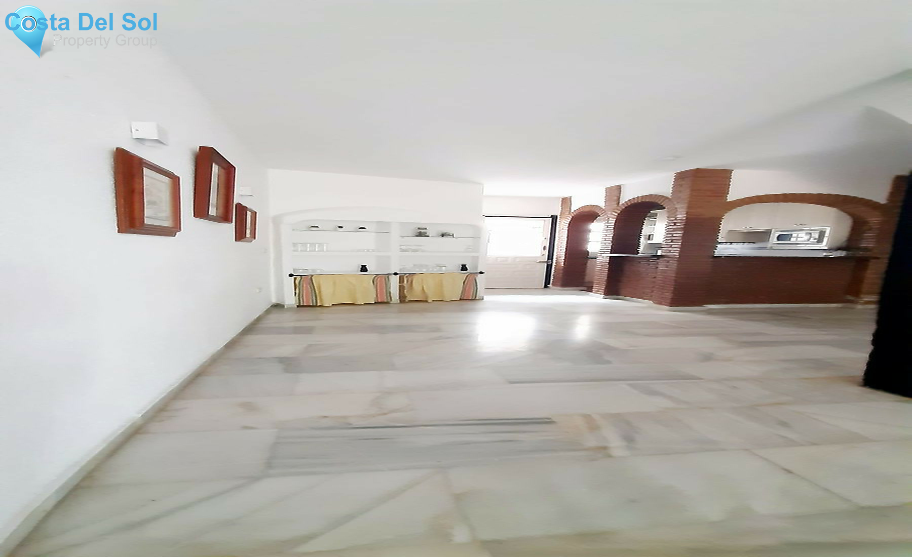 Townhouse in Calahonda-1460905