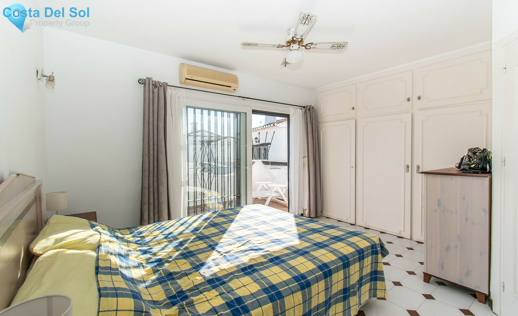 Townhouse in Calahonda-1503750