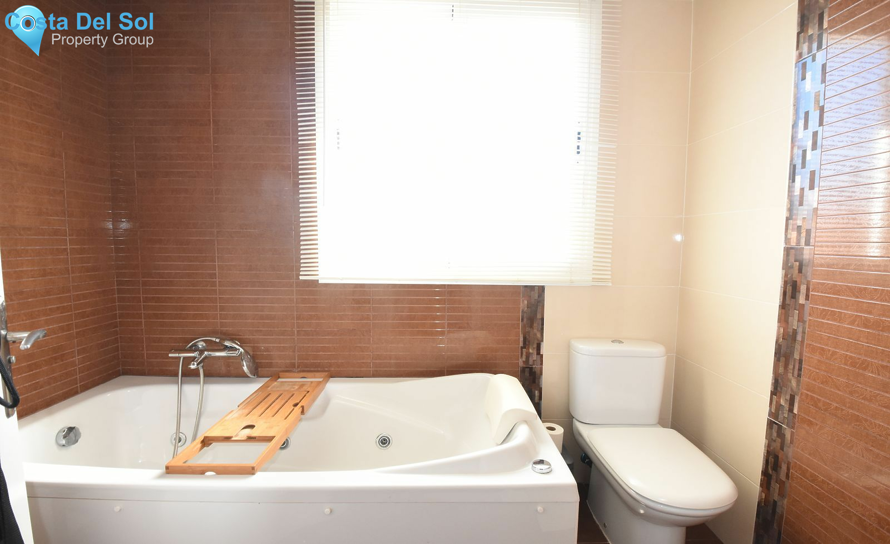 Townhouse in Cerros del Aguila-1164651