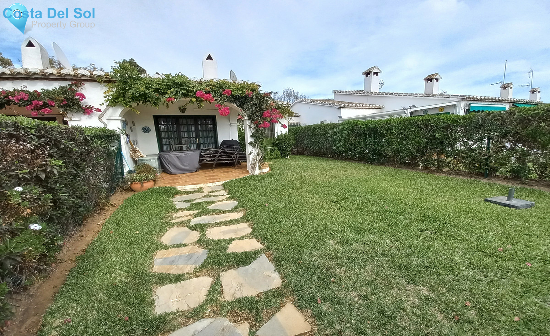 Townhouse in El Chaparral-717417