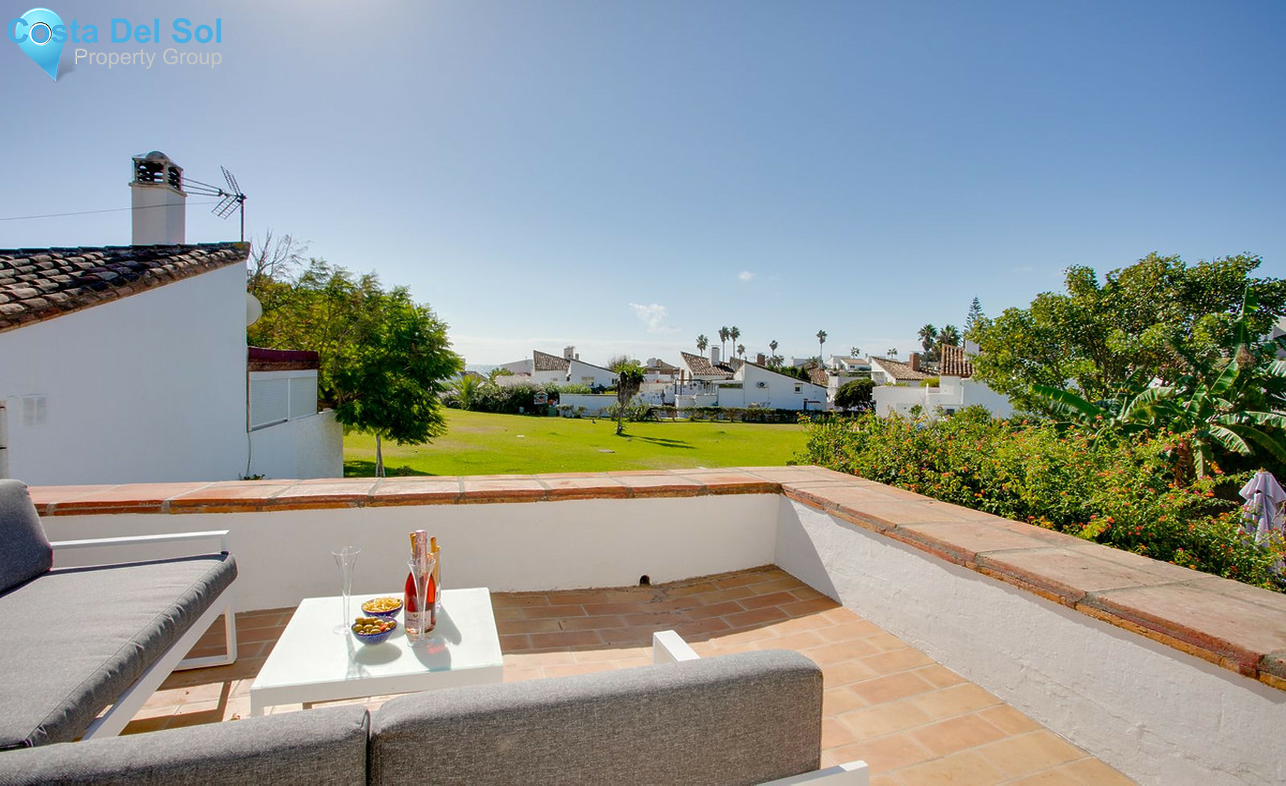 Townhouse in Estepona-1415686