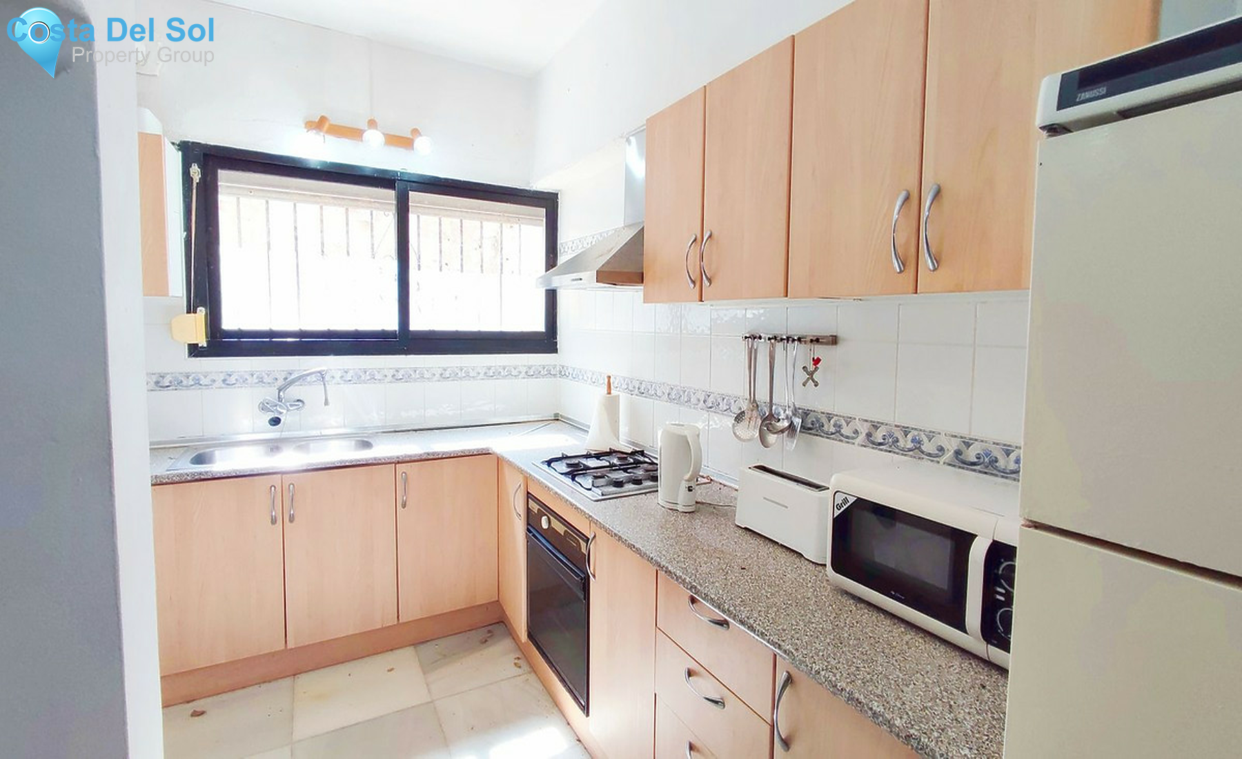 Townhouse in Estepona-1441209