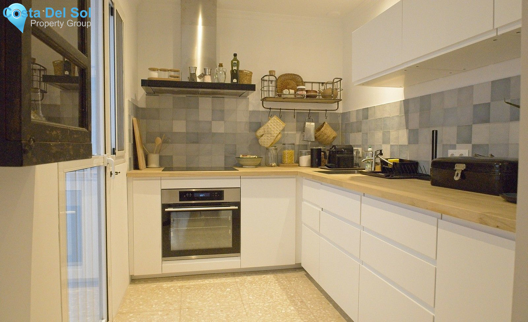 Townhouse in Estepona-1558480