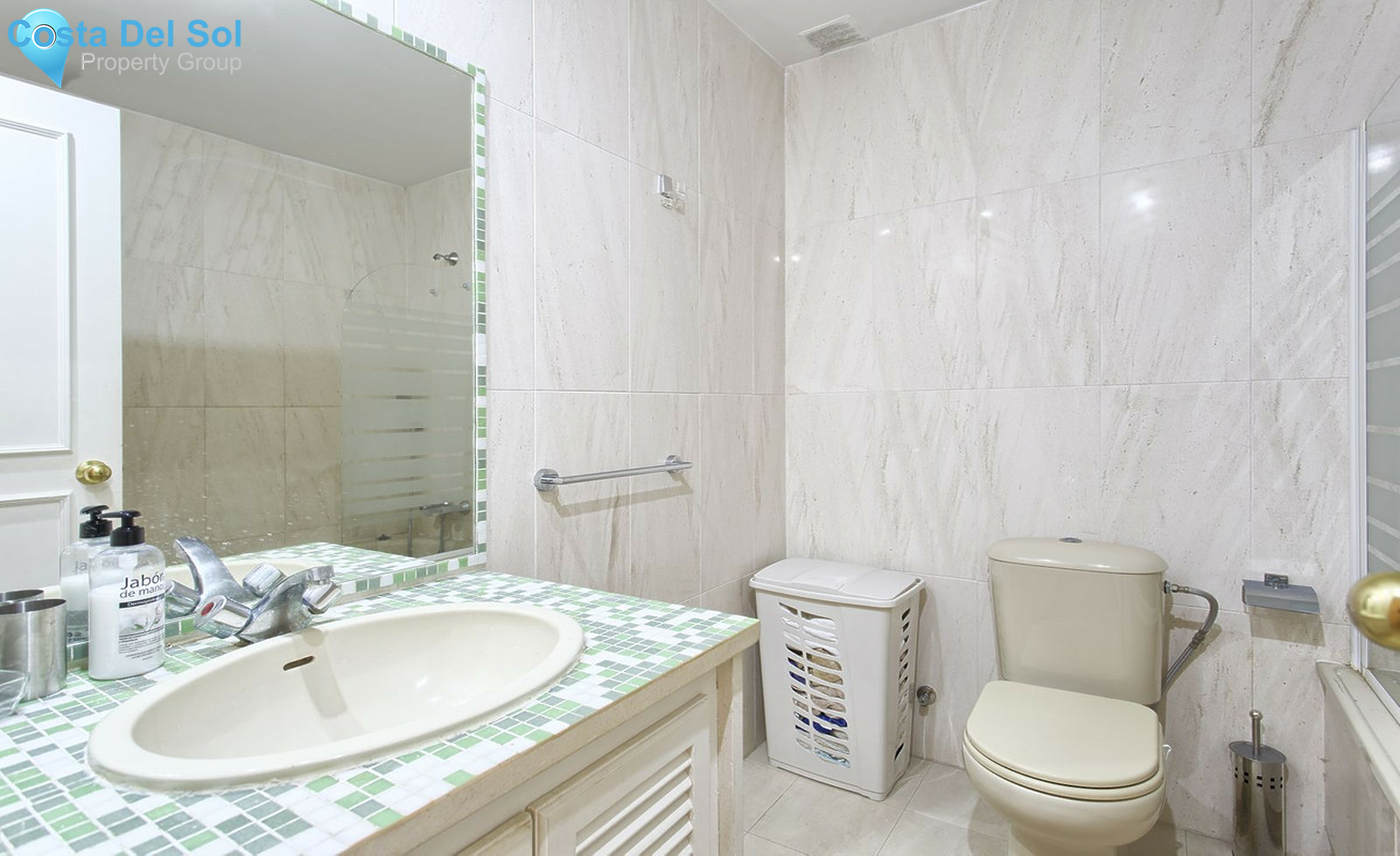Townhouse in Estepona-1559168
