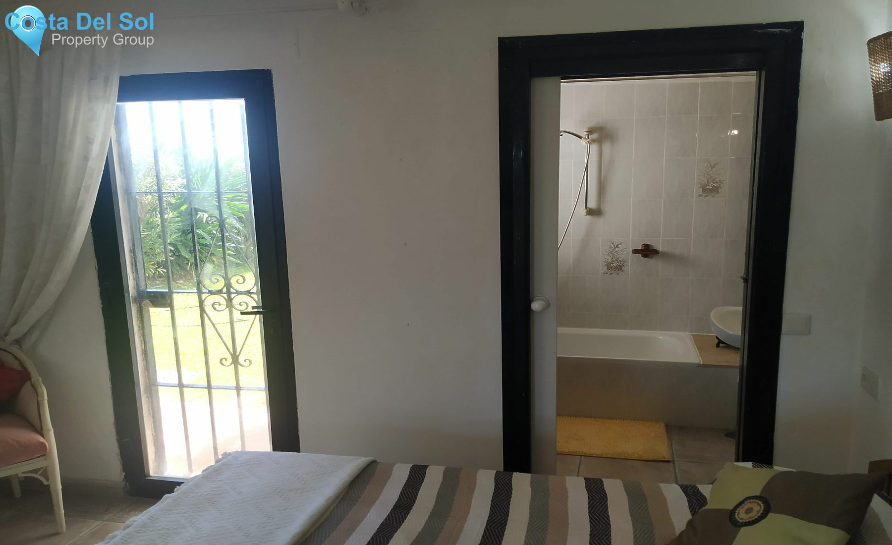 Townhouse in Estepona-1155835