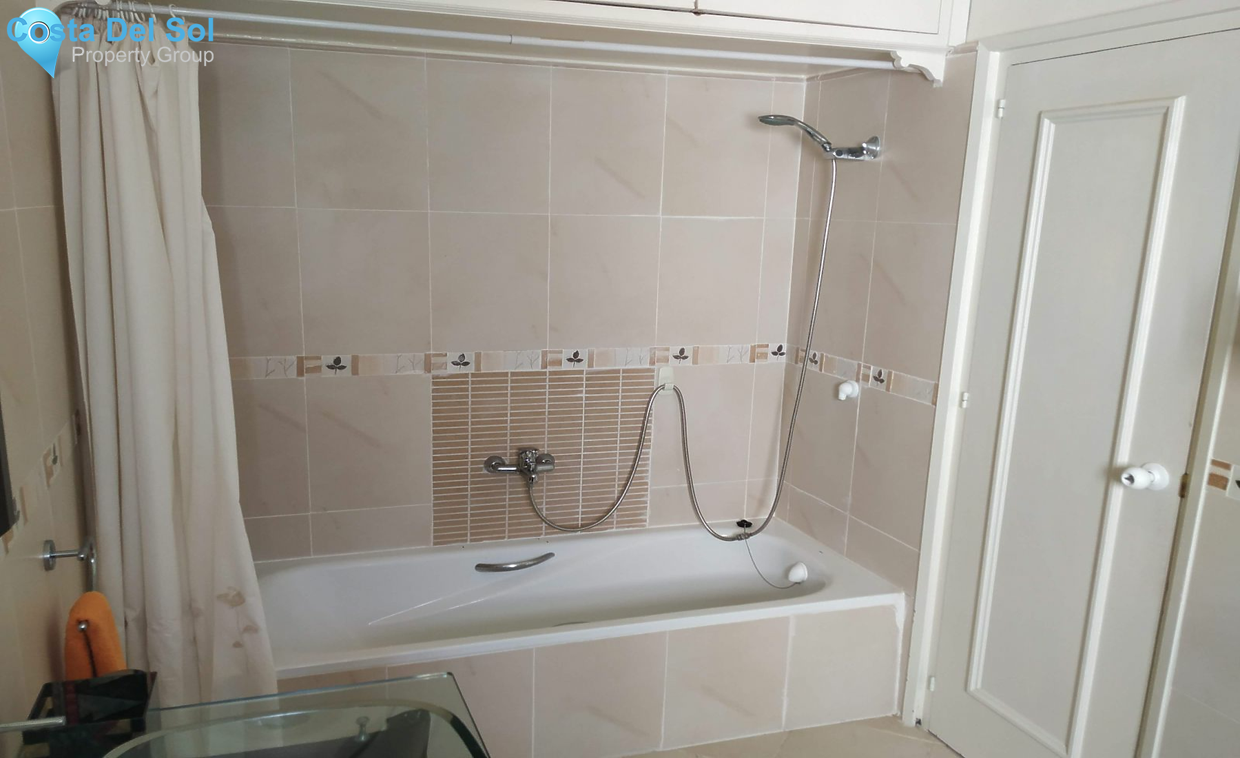 Townhouse in Estepona-1155837
