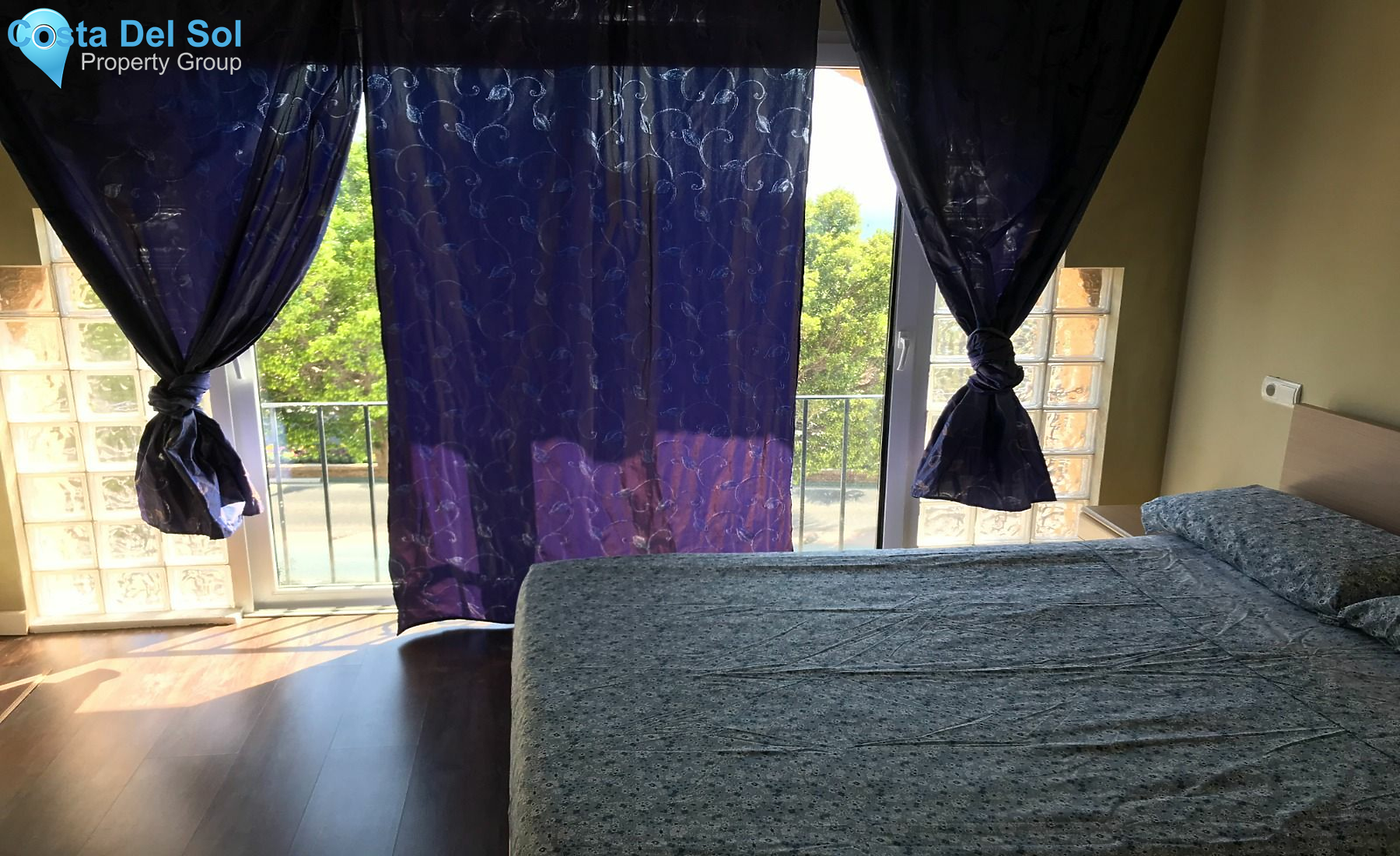 Townhouse in Estepona-1202447