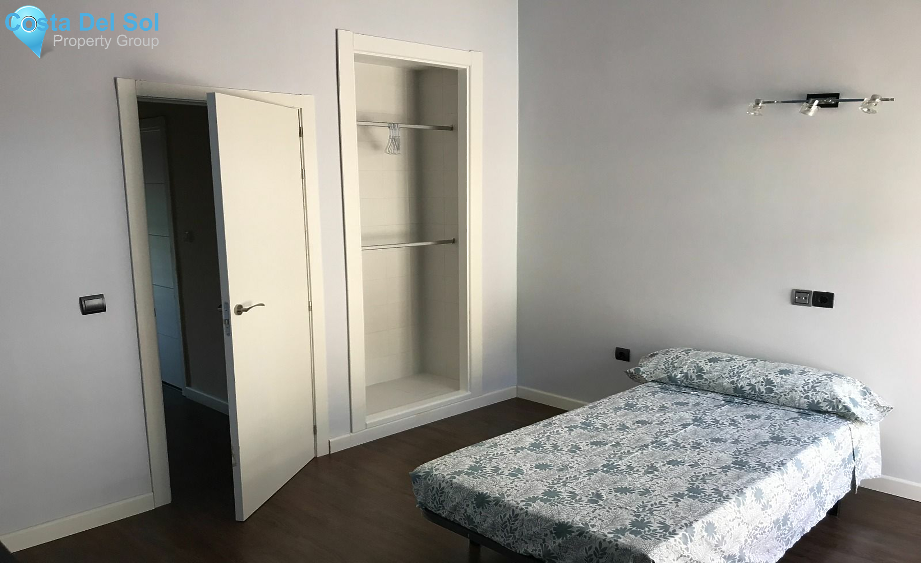 Townhouse in Estepona-1202449