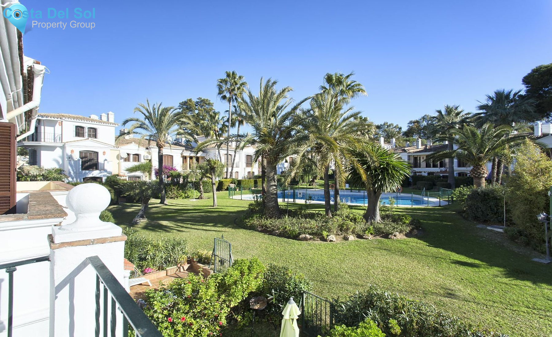 Townhouse in Estepona-1491993