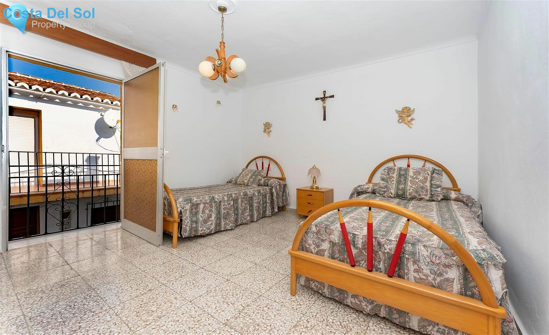 Townhouse in Guaro-1214678