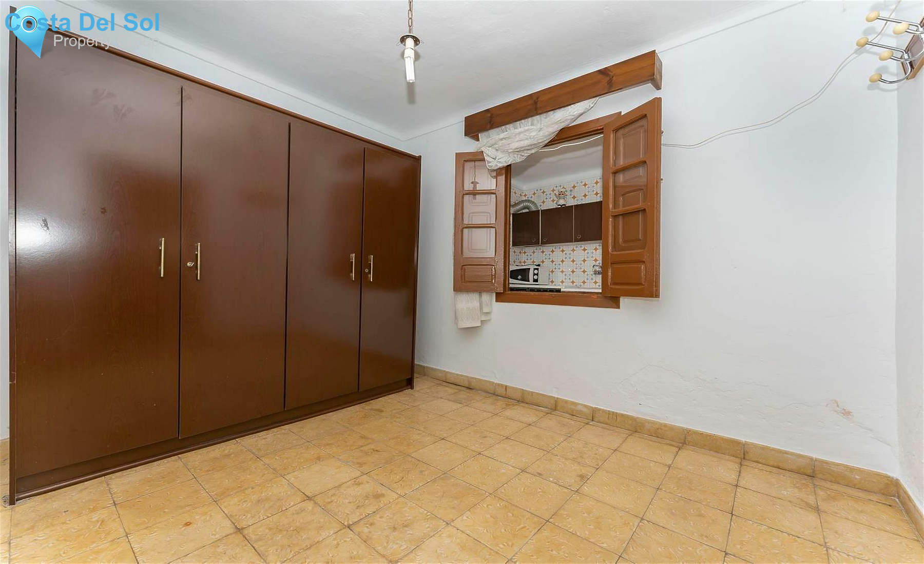 Townhouse in Guaro-1214687