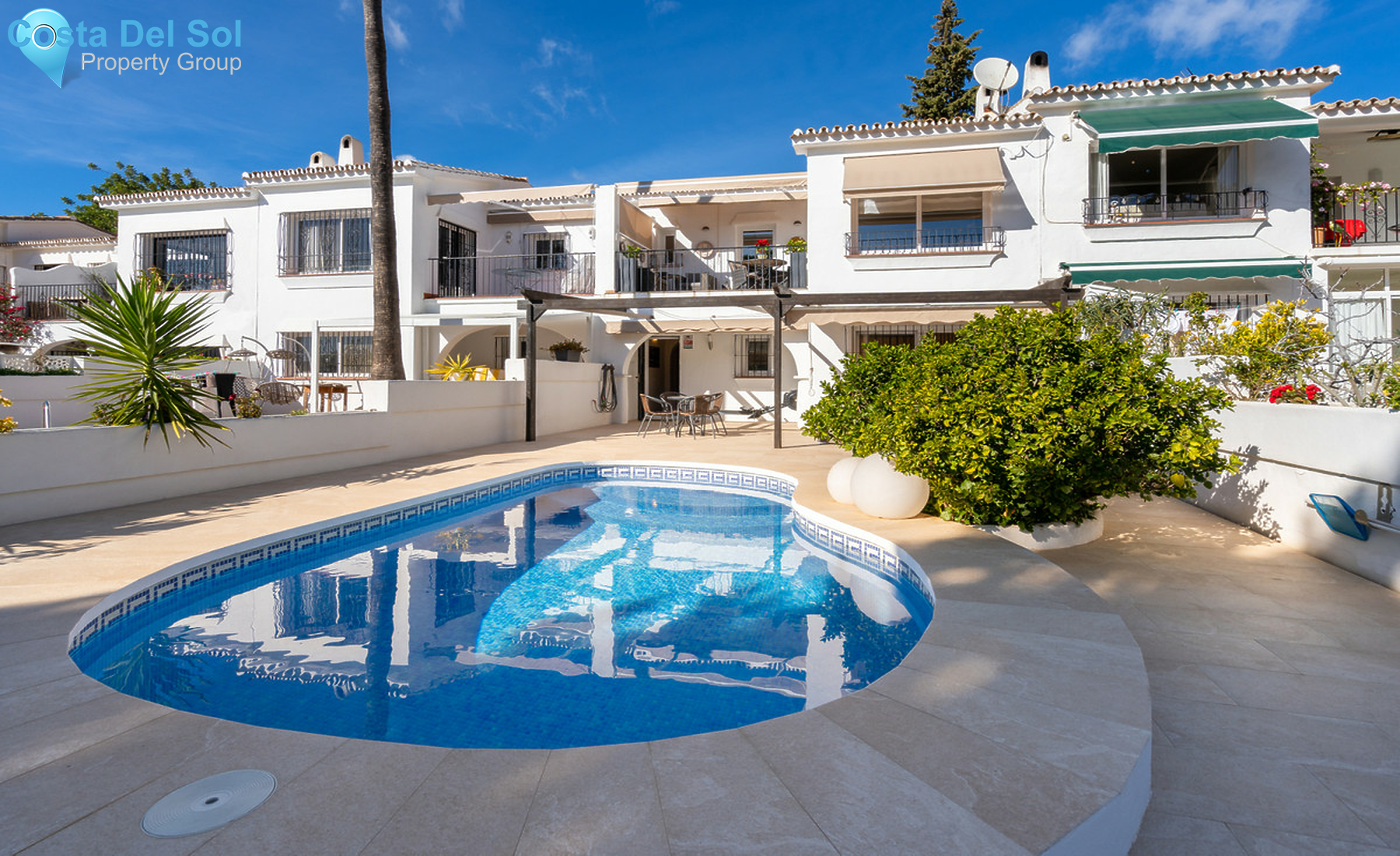 Townhouse in Istán-1380245