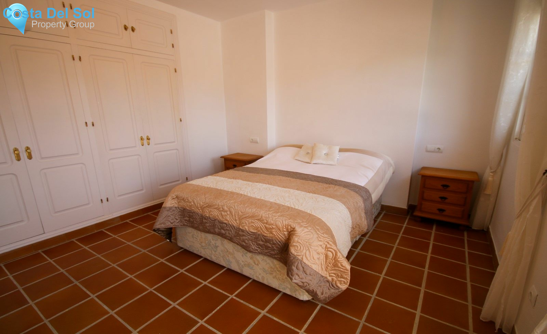 Townhouse in Istán-1210255