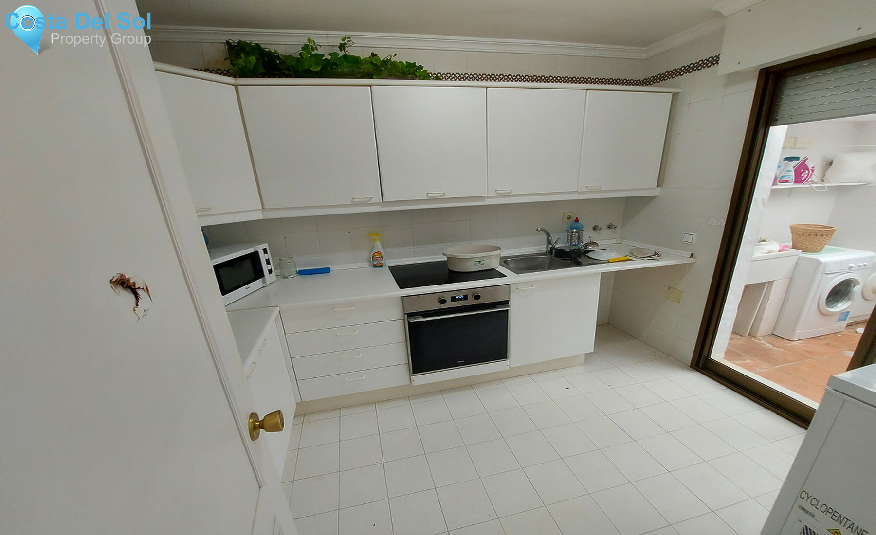 Townhouse in La Duquesa-1415026