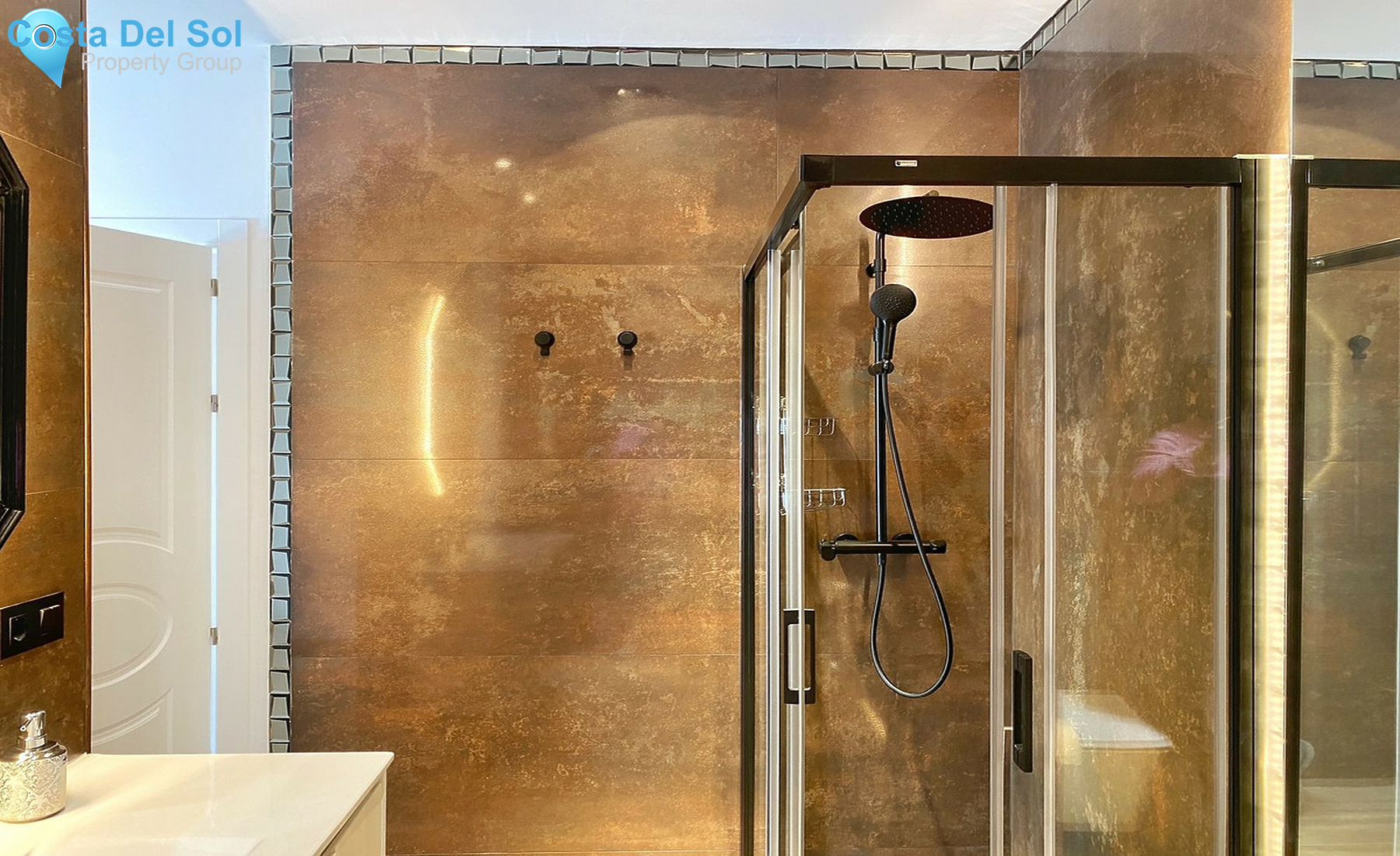 Townhouse in Marbella-1404023