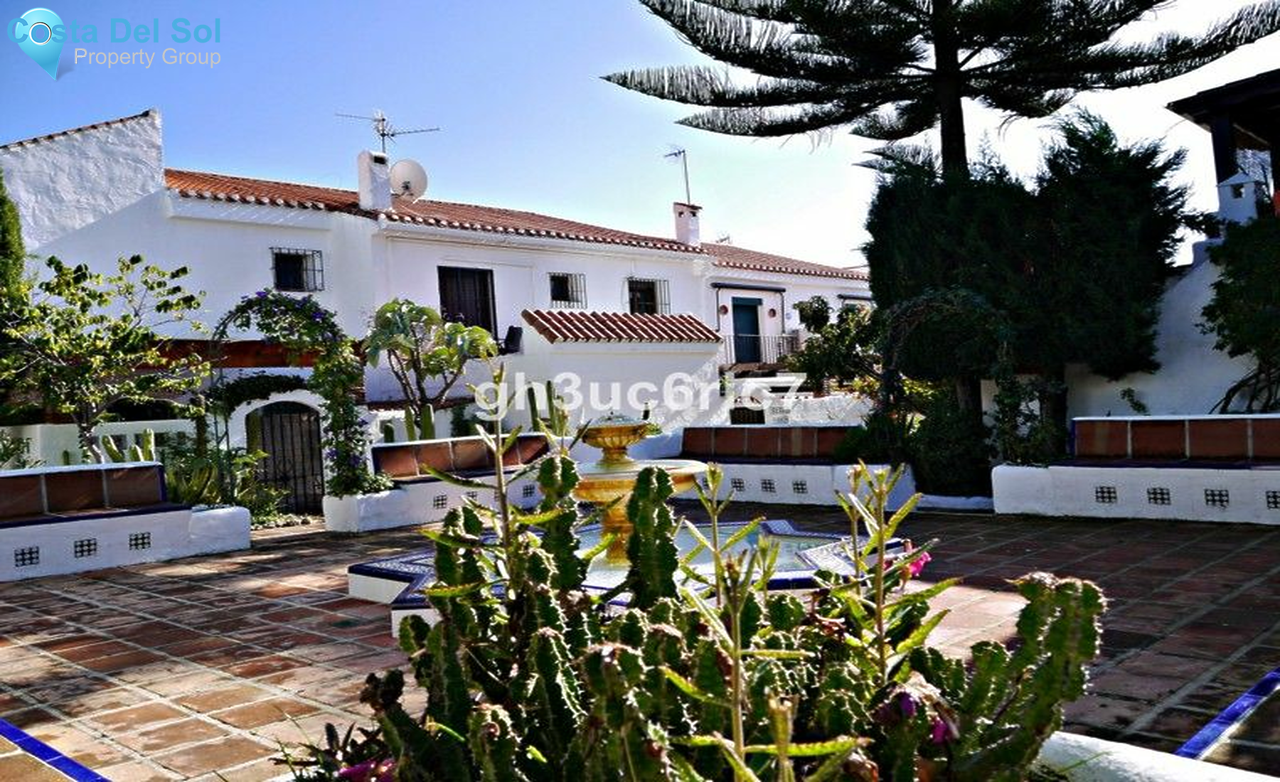 Townhouse in Marbella-1177827