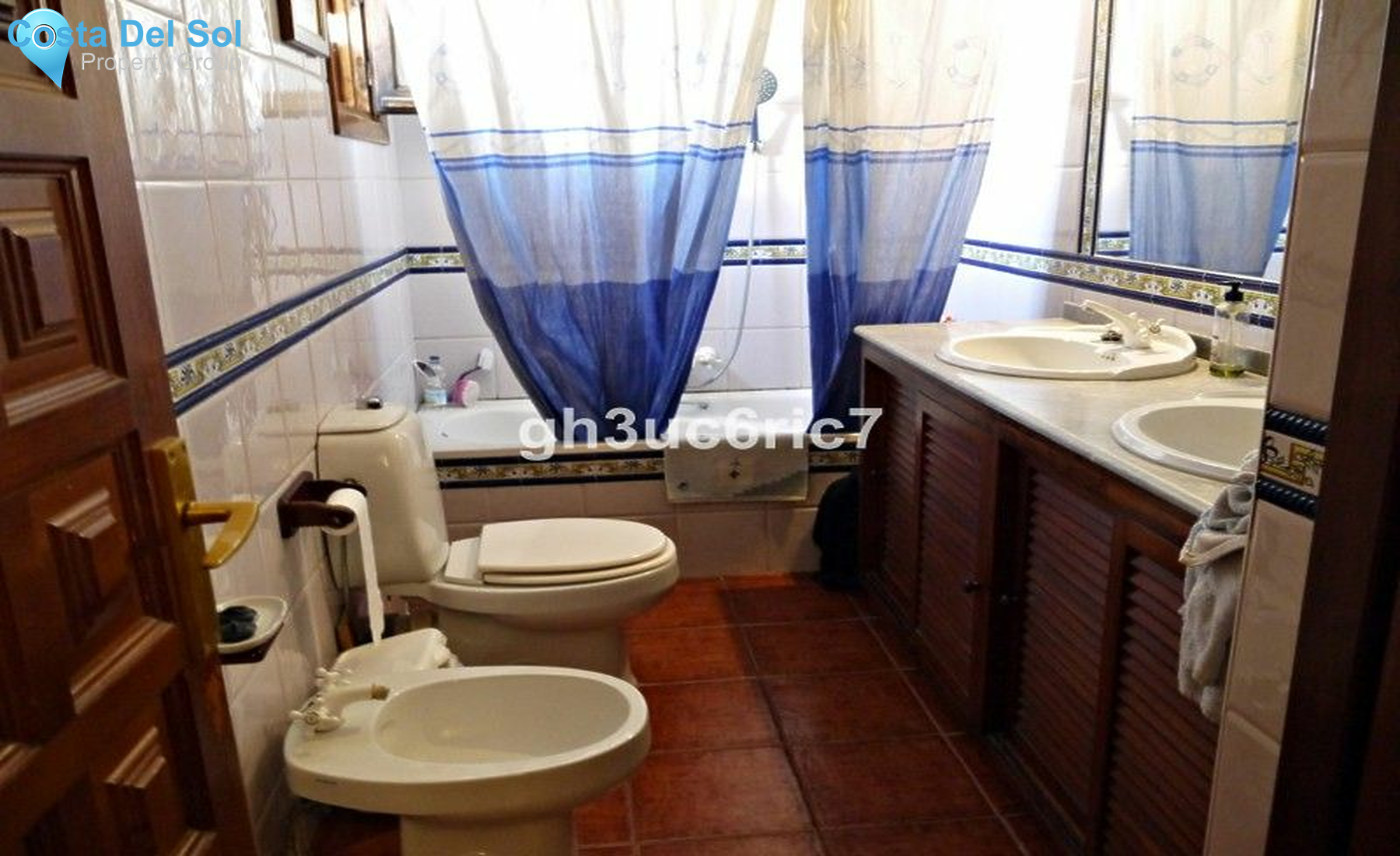 Townhouse in Marbella-1177837