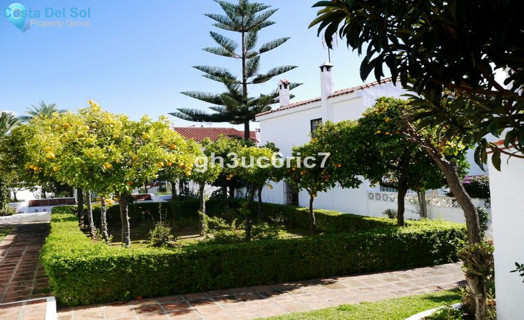 Townhouse in Marbella-1177846