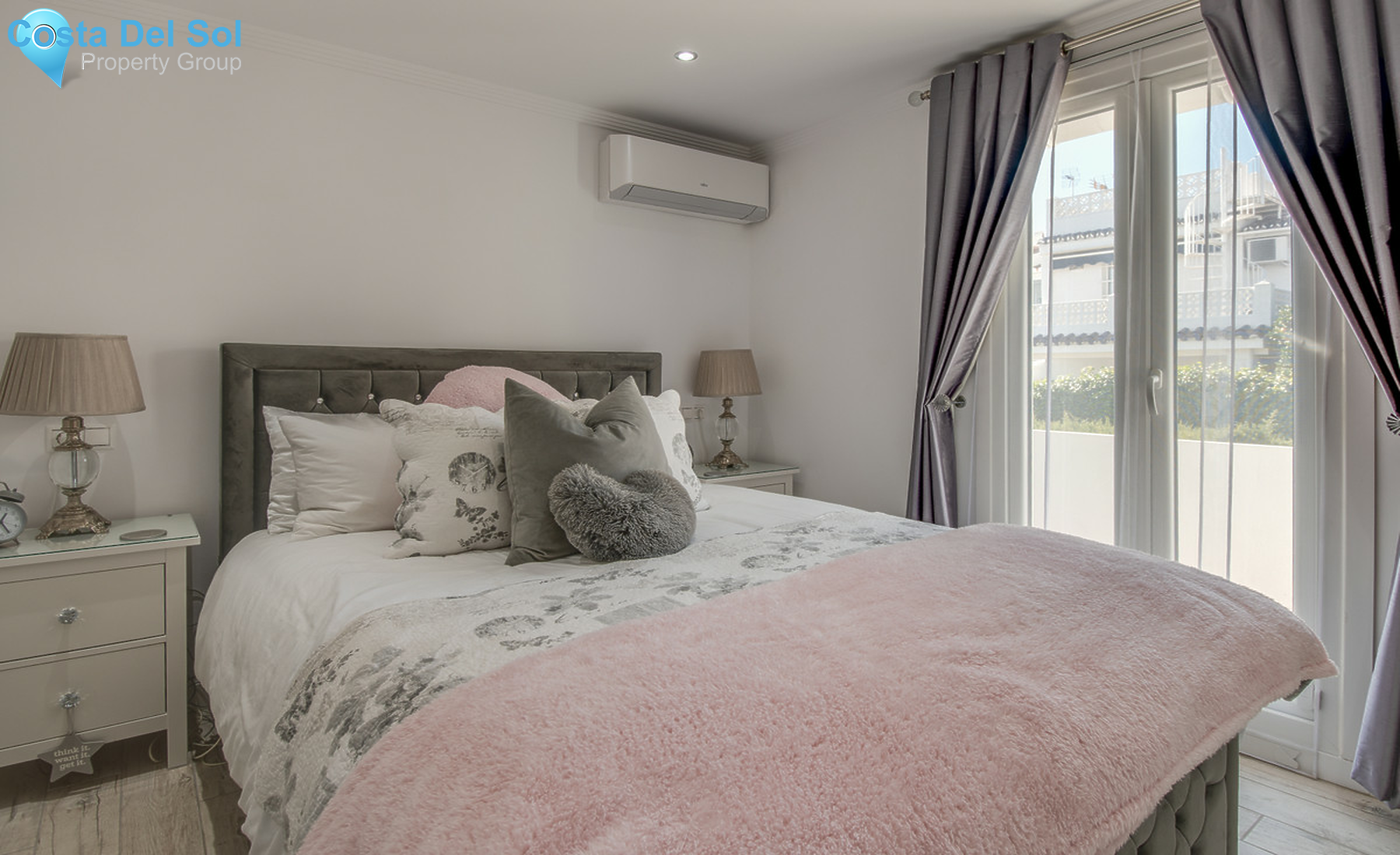 Townhouse in New Golden Mile-691863