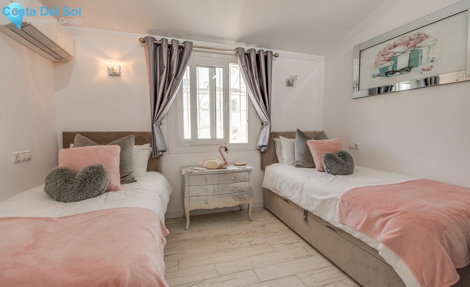 Townhouse in New Golden Mile-691865