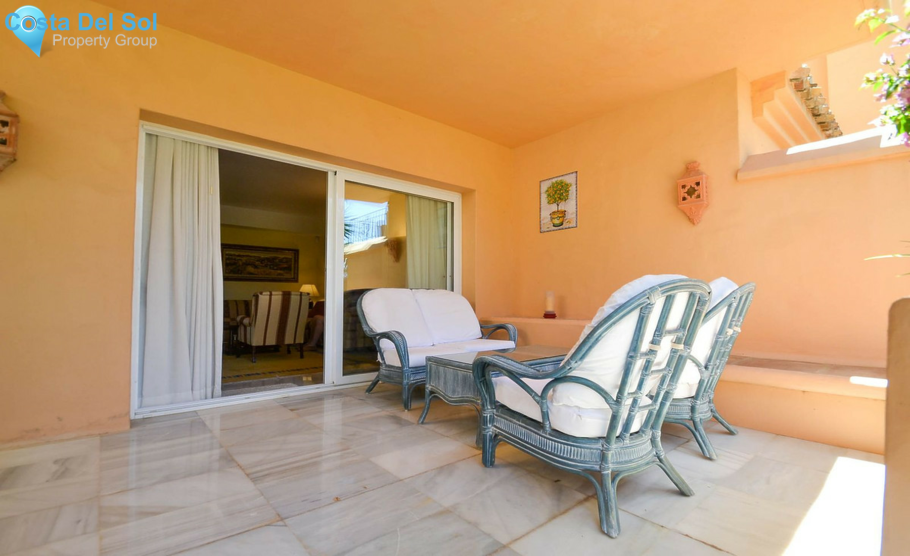 Townhouse in New Golden Mile-1268377