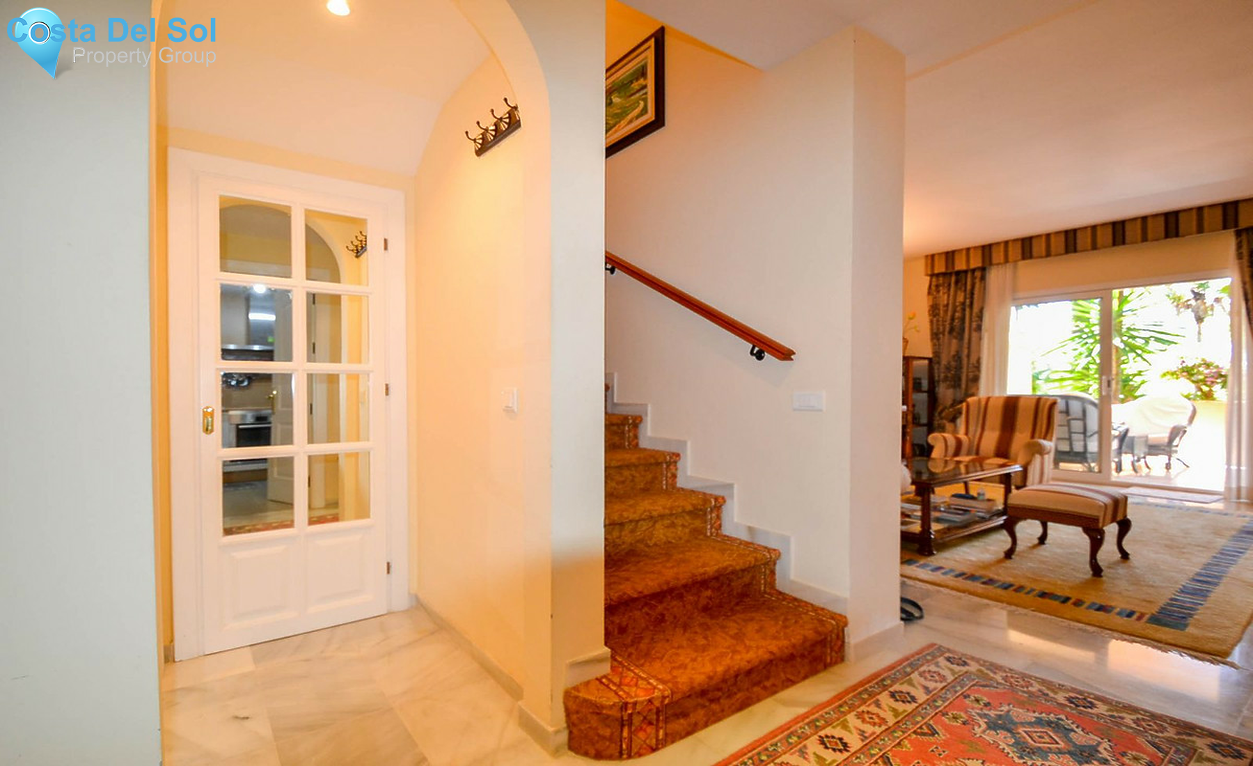 Townhouse in New Golden Mile-1268383