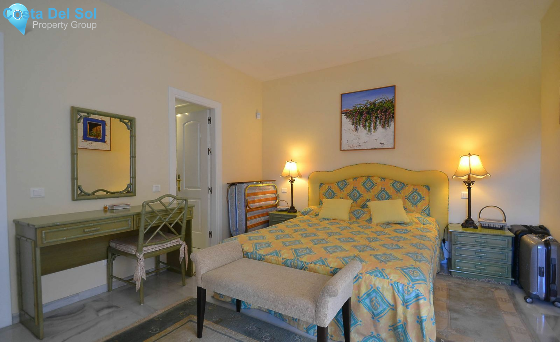 Townhouse in New Golden Mile-1181295