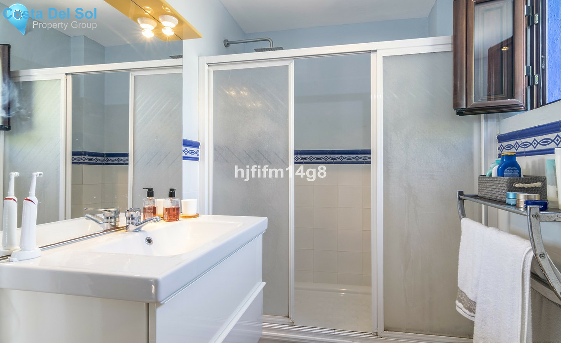 Townhouse in Nueva Andalucía-1251491