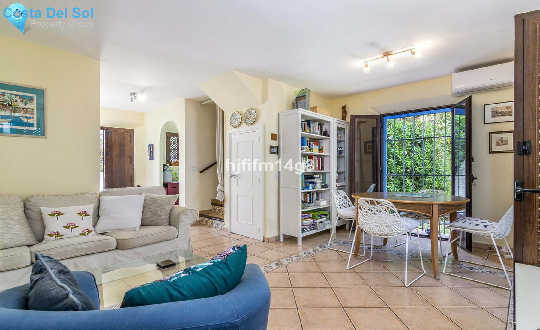 Townhouse in Nueva Andalucía-1251487