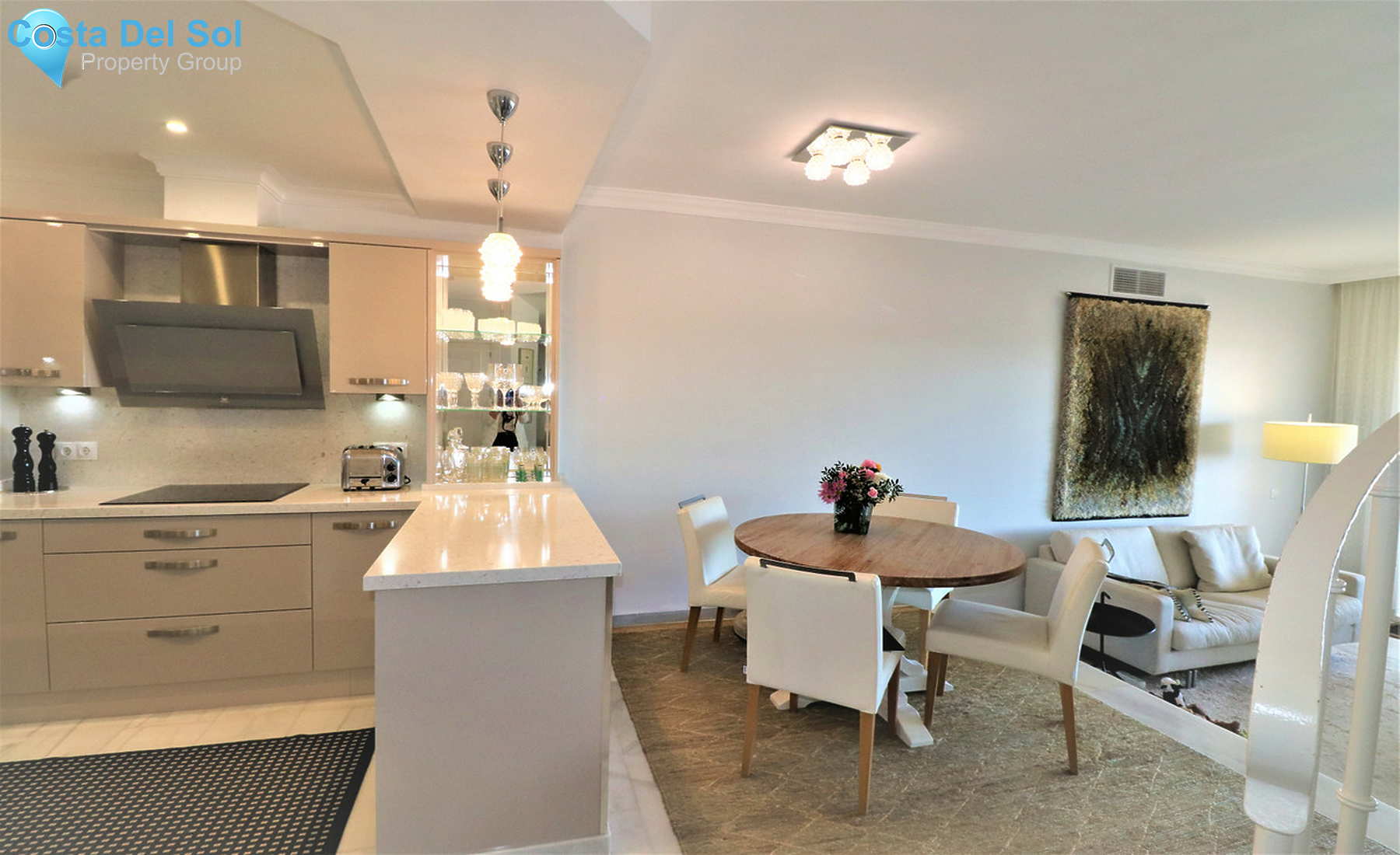 Townhouse in Nueva Andalucía-1310190