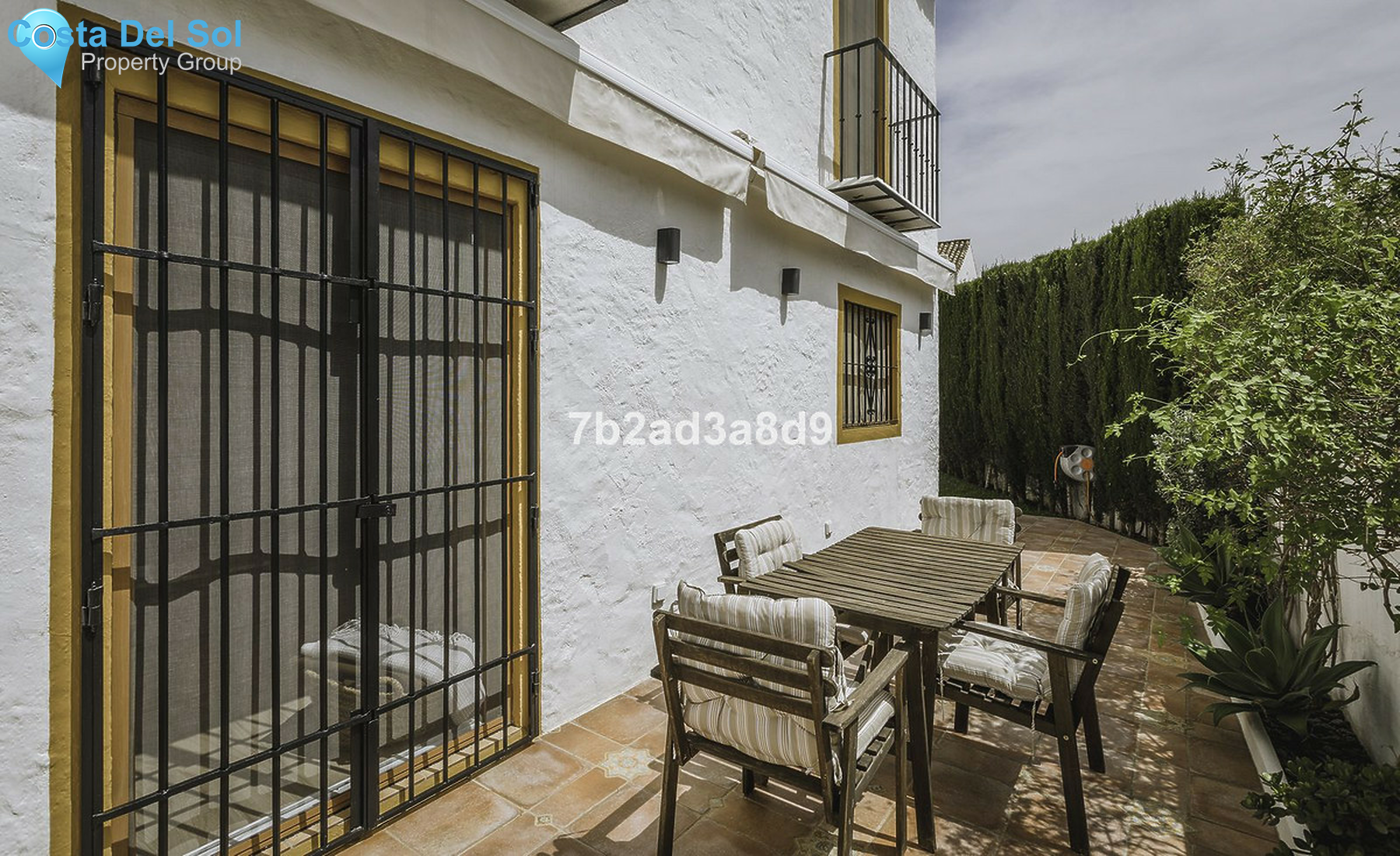 Townhouse in Nueva Andalucía-1405471