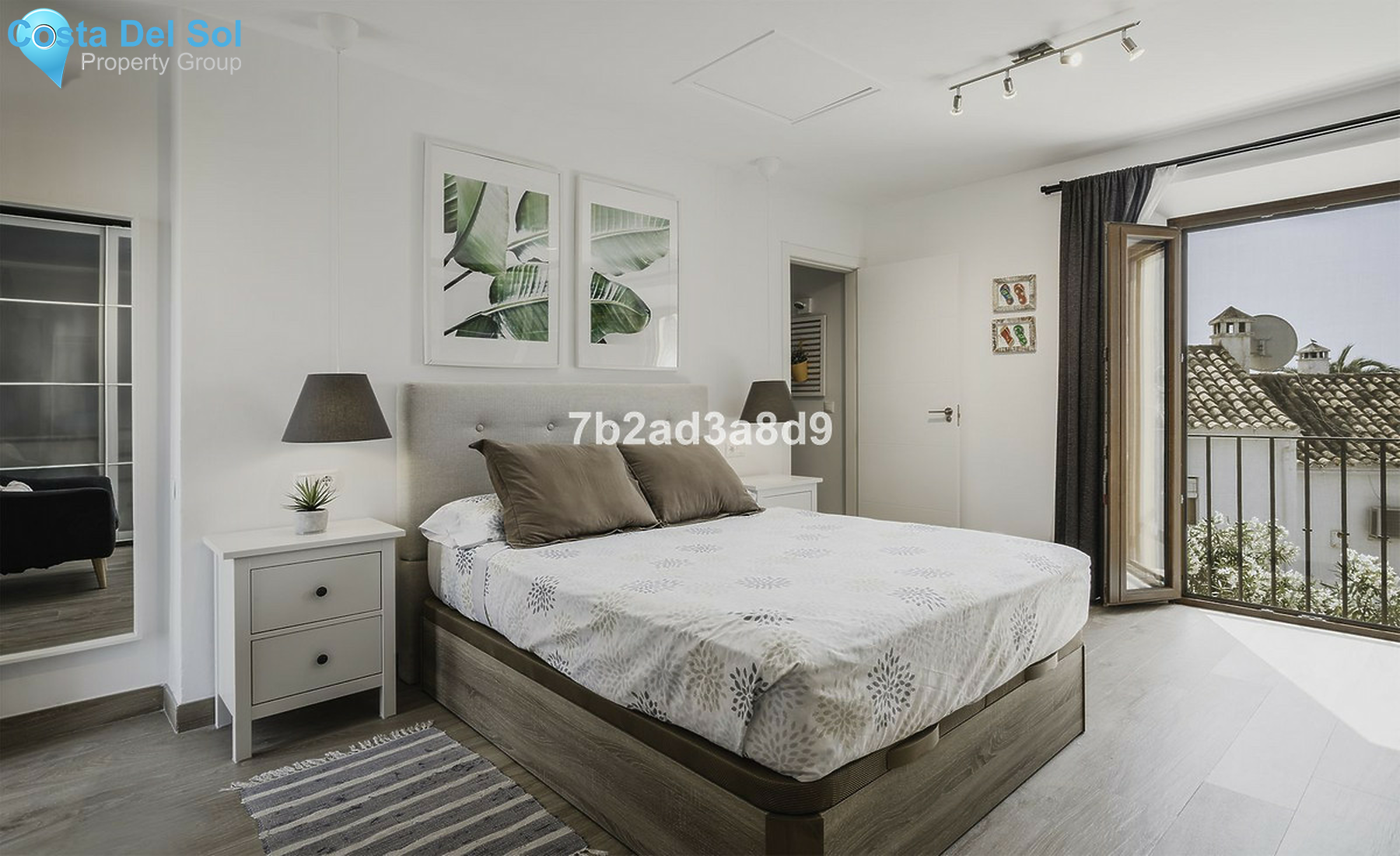 Townhouse in Nueva Andalucía-1405464