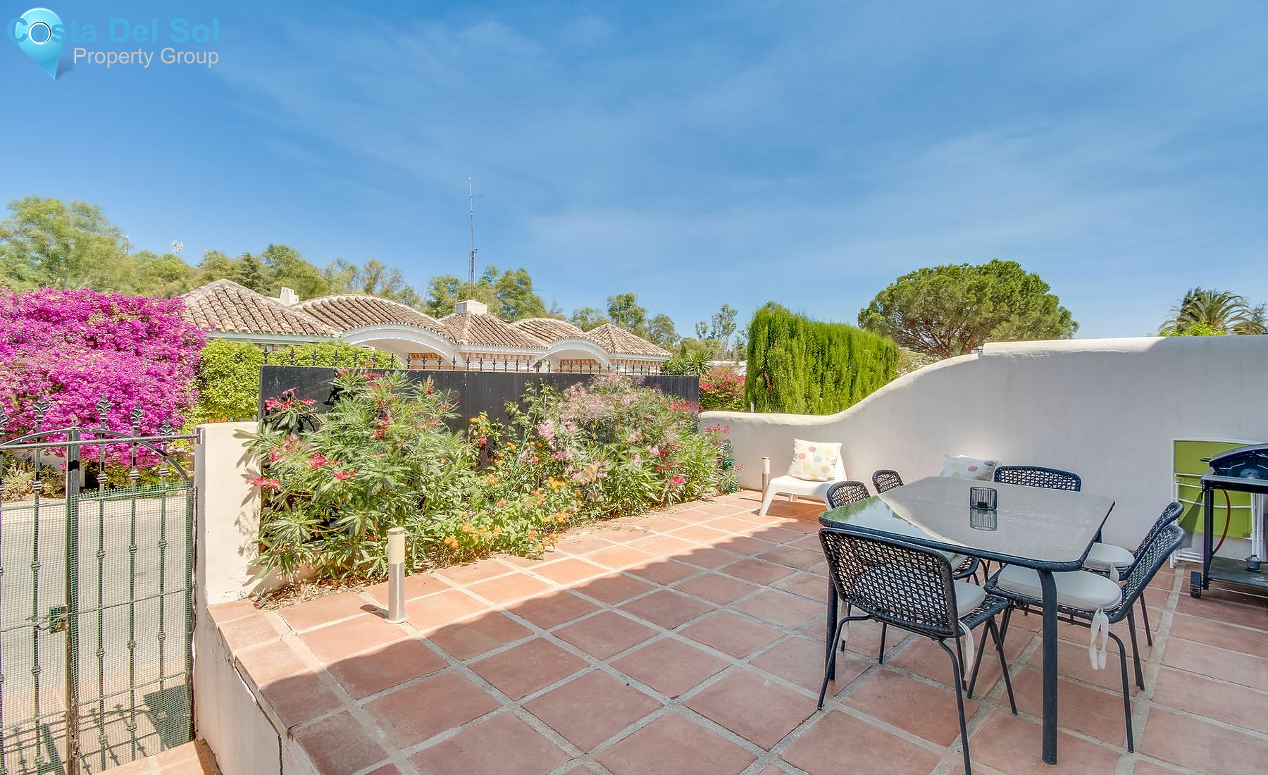 Townhouse in Nueva Andalucía-1127083