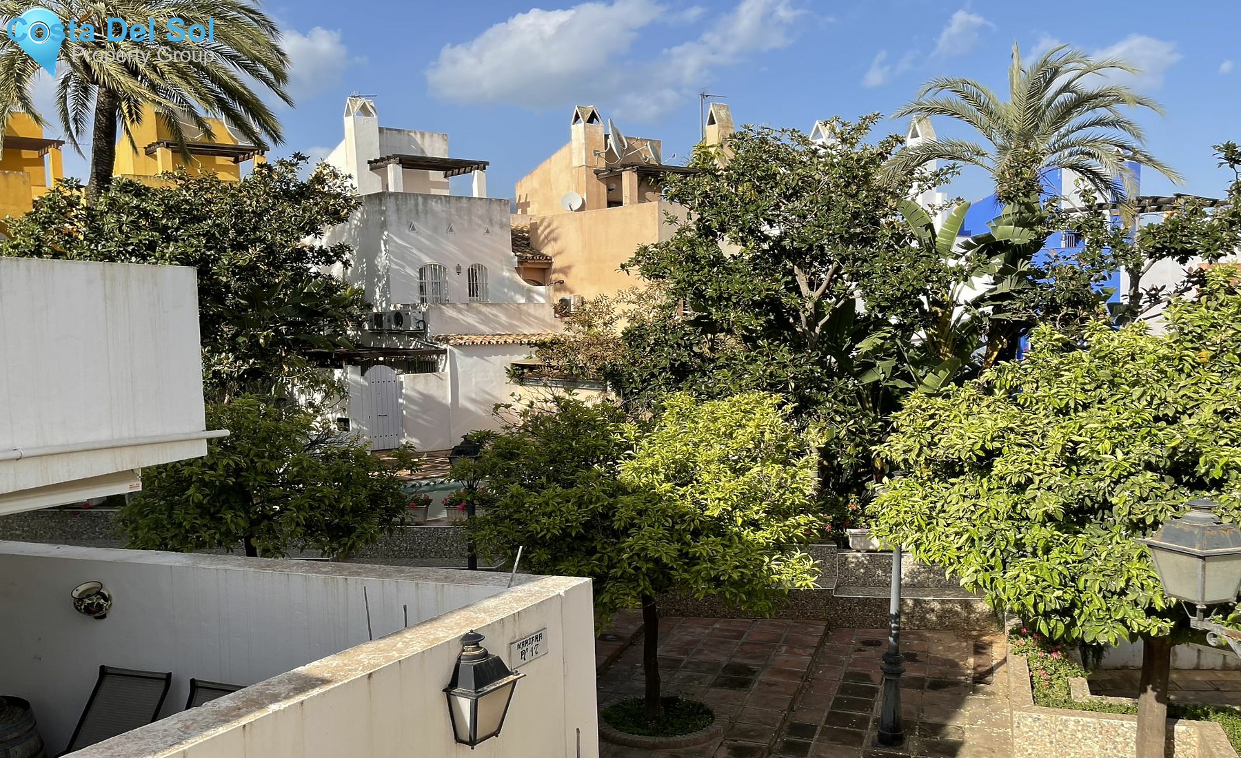 Townhouse in Nueva Andalucía-1159988