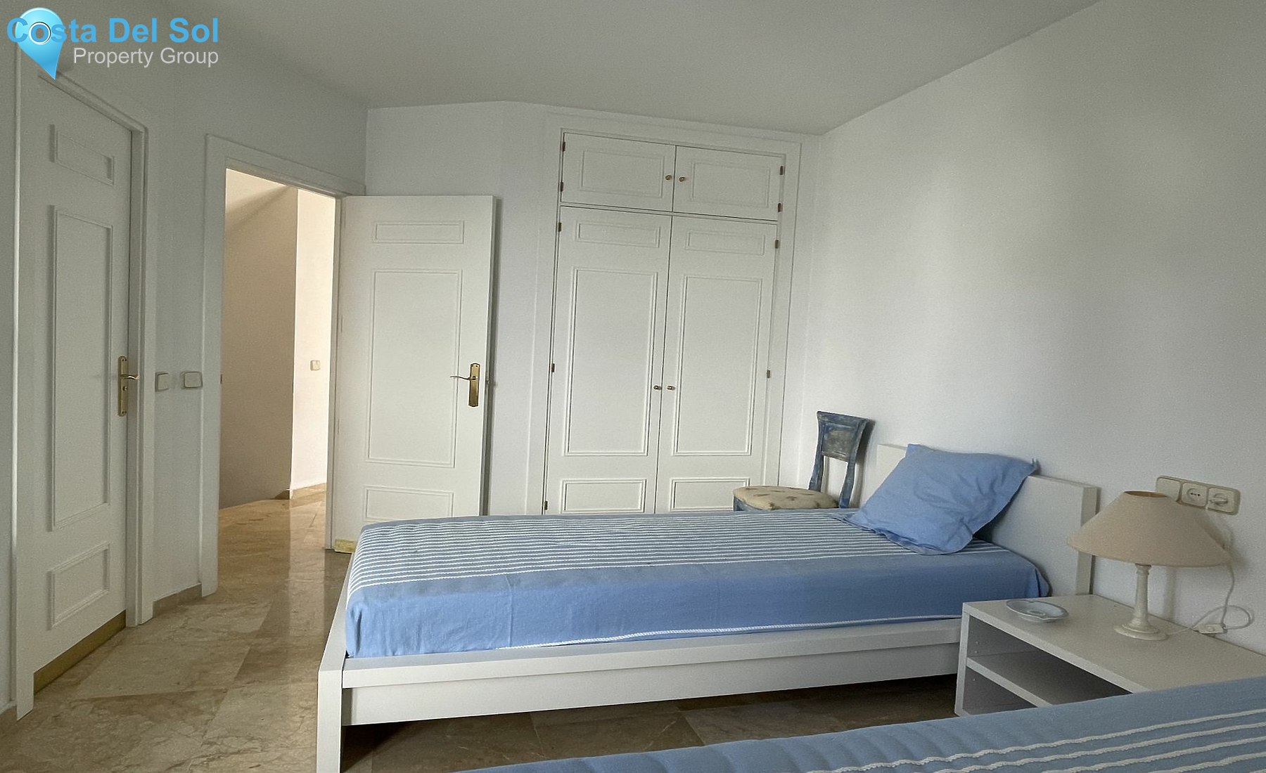 Townhouse in Nueva Andalucía-1159990