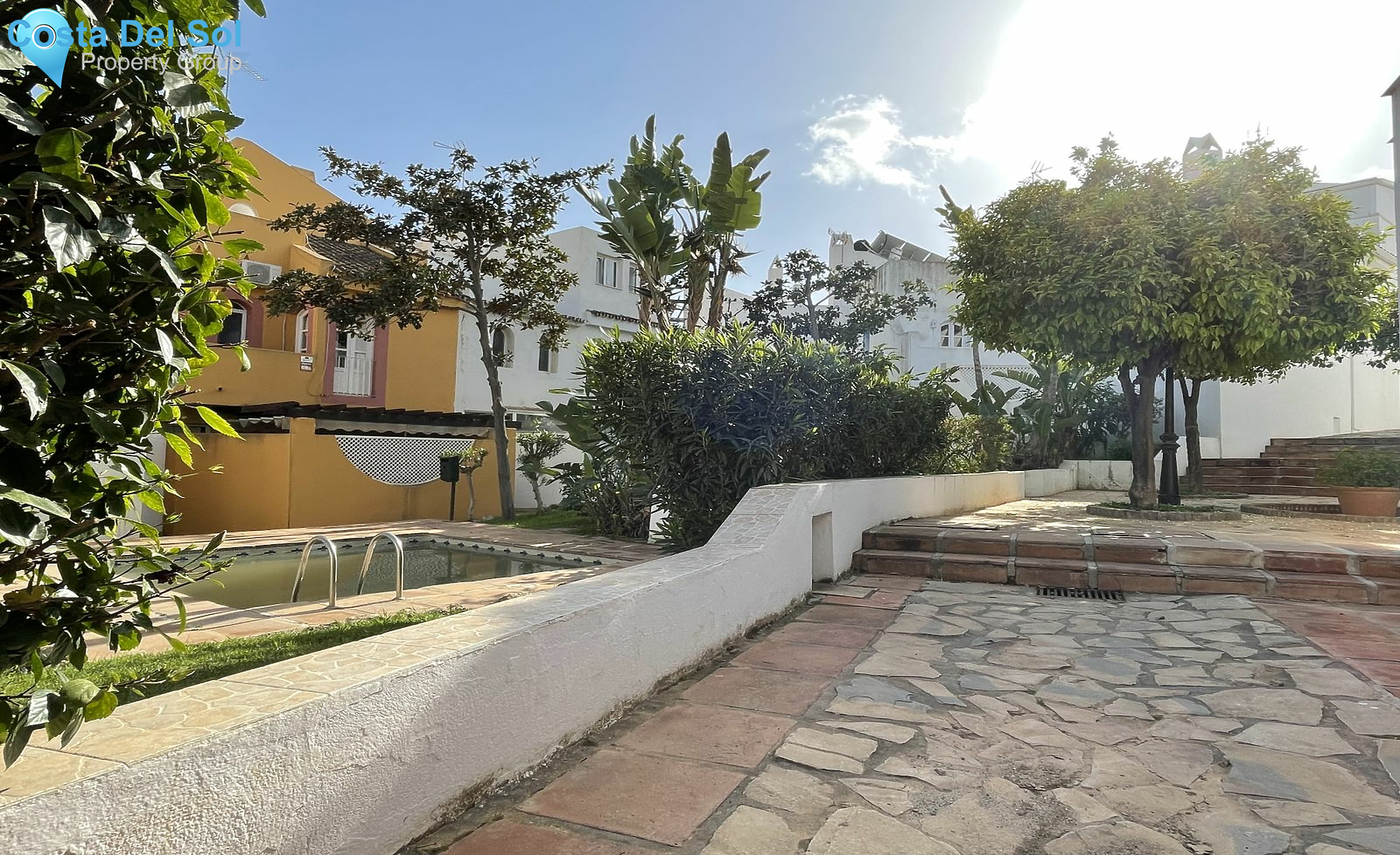 Townhouse in Nueva Andalucía-1159979